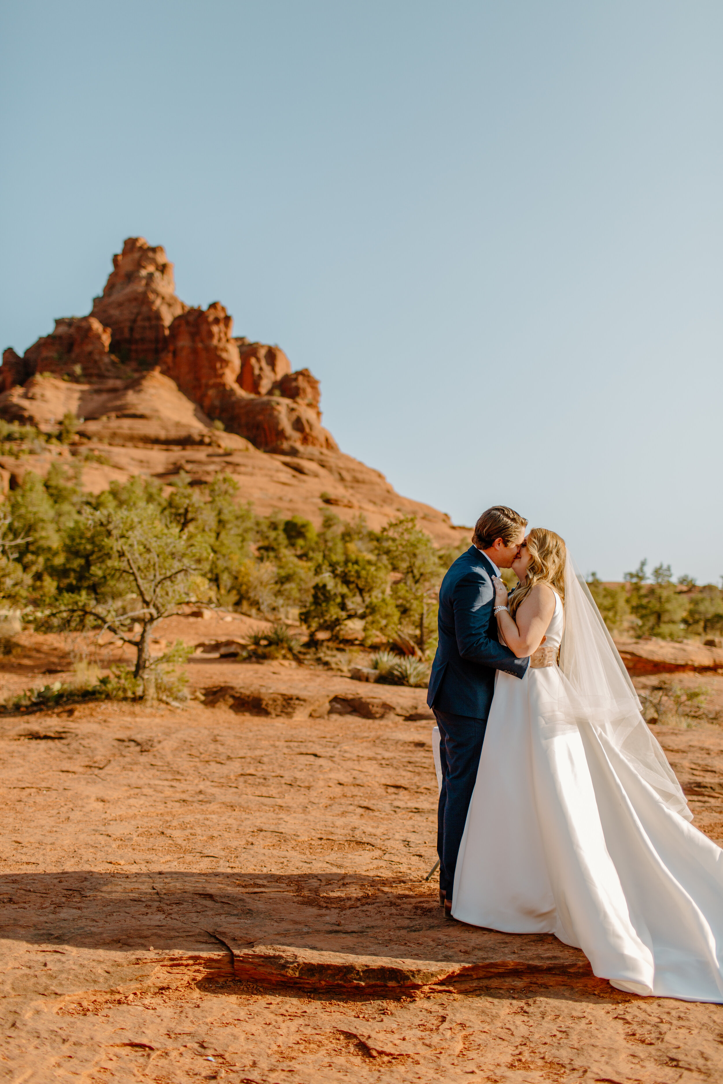  sedona elopement, sedona red rocks, sedona elopement photographer, sedona elopement photography, bell rock sedona, sedona intimate wedding photographer, sedona weddings, sedona wedding photographer, sedona elopement ceremony, arizona elopement, ariz