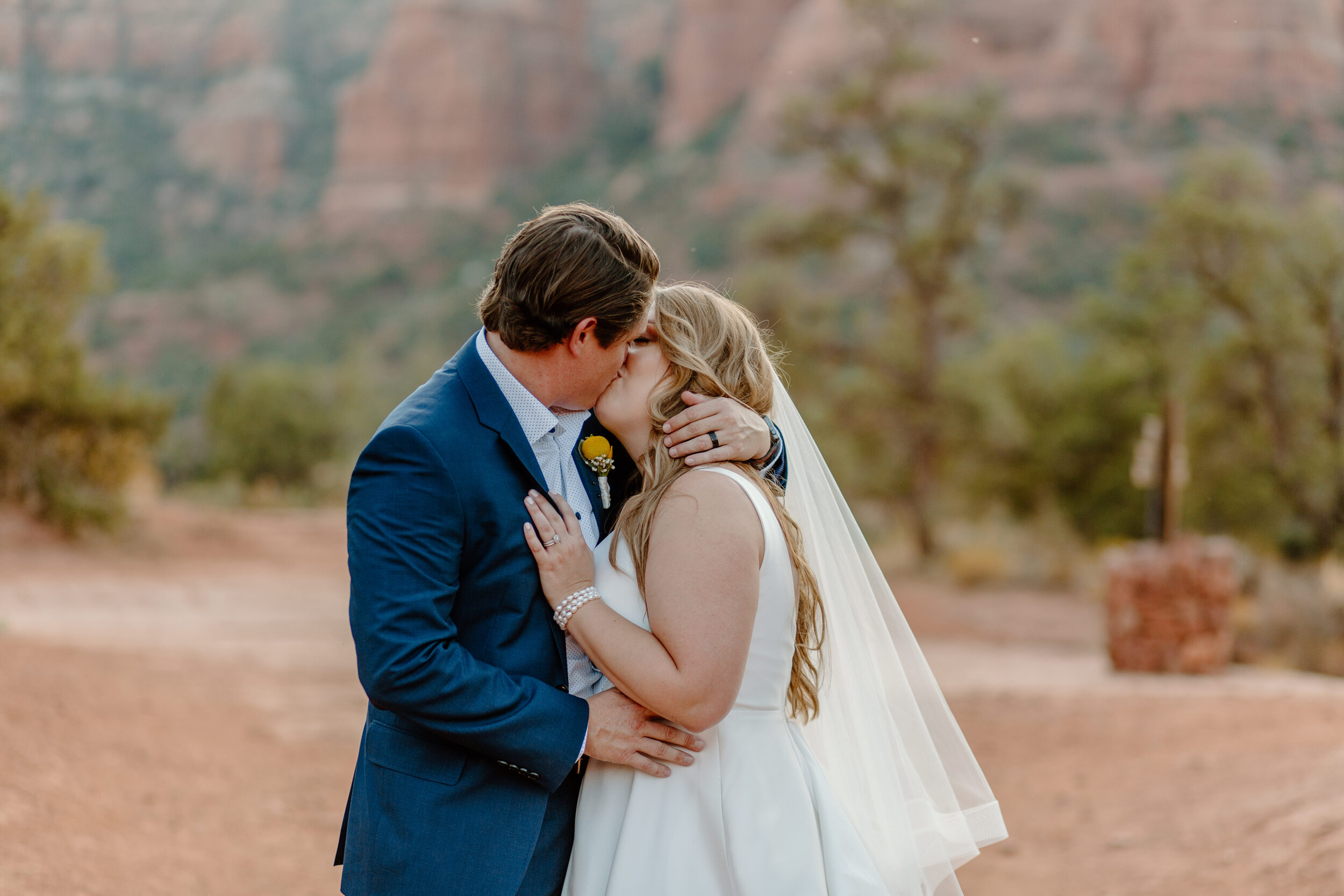  sedona elopement, sedona red rocks, sedona elopement photographer, sedona elopement photography, bell rock sedona, sedona intimate wedding photographer, sedona weddings, sedona wedding photographer, sedona elopement ceremony, arizona elopement, ariz