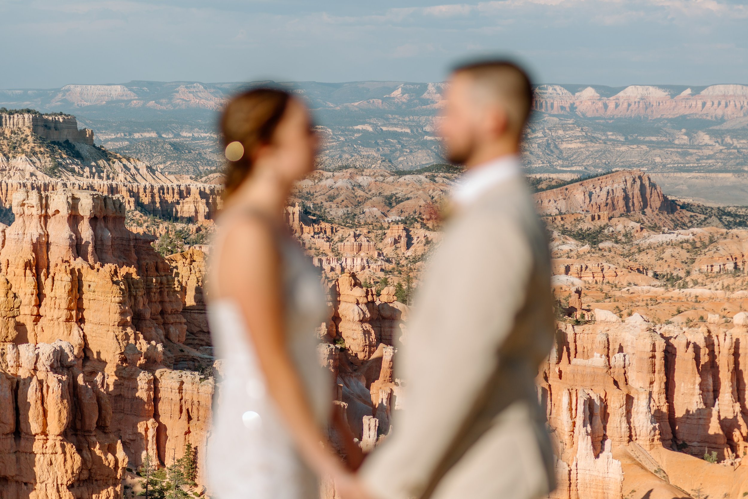  couple share vows during bryce canyon elopement 