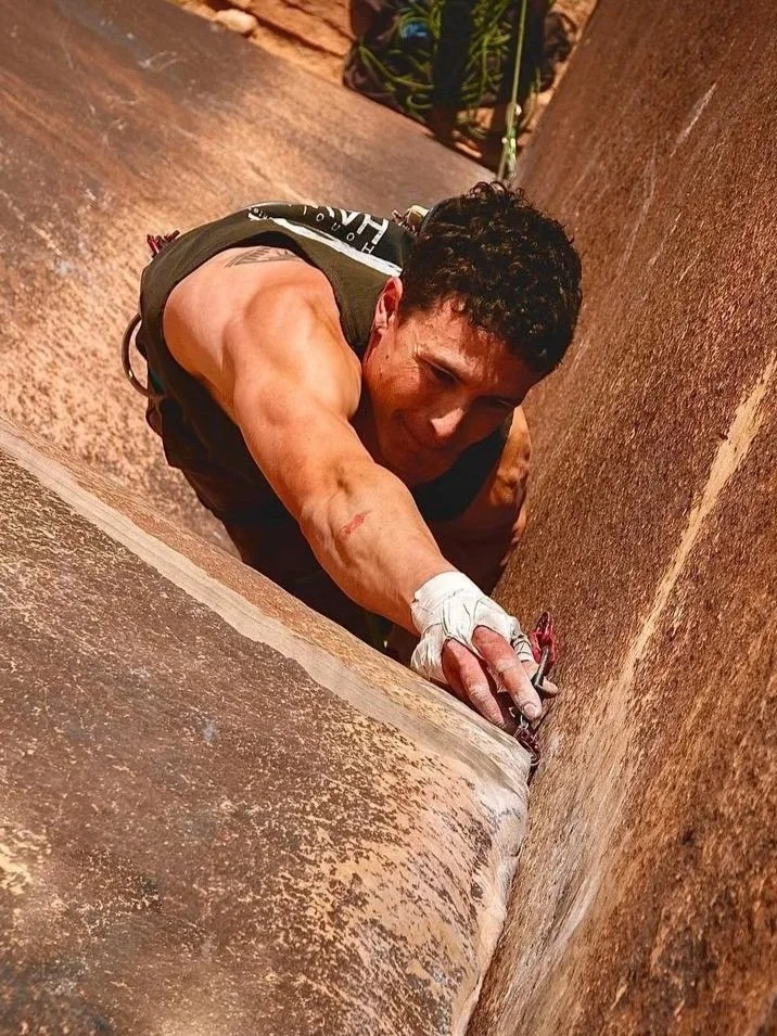 Sebastian Traviesa - Outdoor Guide