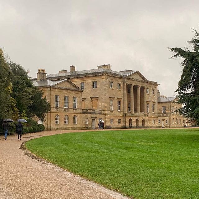 A wet morning spent at Basildon Park. Late 1770s. Carr of York. Interiors spoiled by pestering and intrusive docents. 😤
