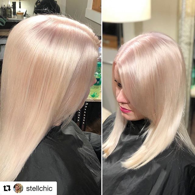 #Repost @stellchic ・・・
The best part of AVEDA?! Even after bleach, the hair is nourished and shiny 💎 Thanks to @bloomaveda for the amazing new color 🙌🏼