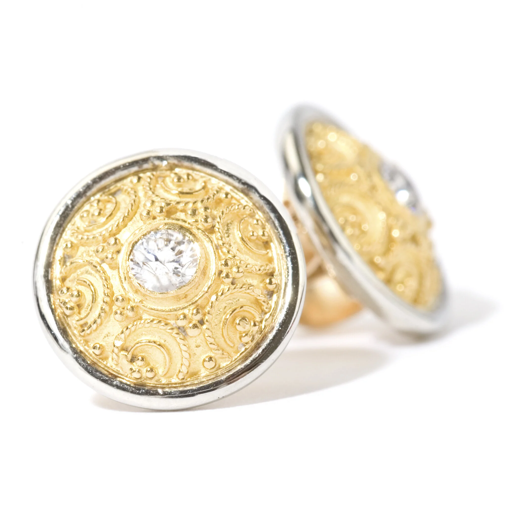 Plat:gold studs95.jpg