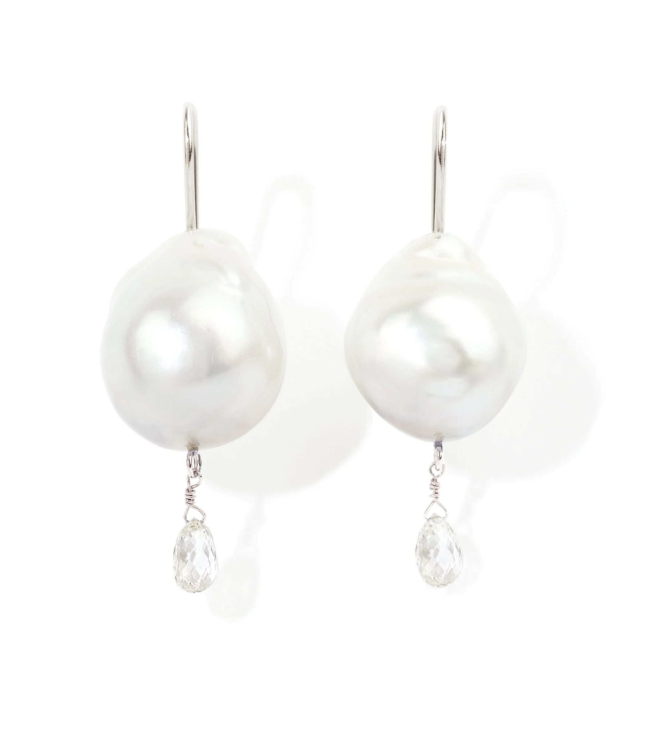 Girl w:pearl plat.jpg
