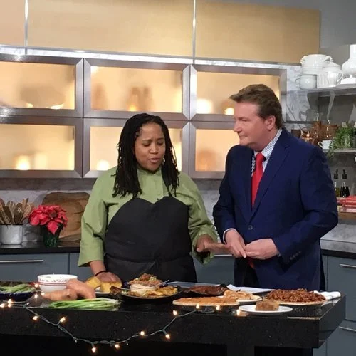 Breaking Bread Cafe Celebrates Holiday Food Traditions