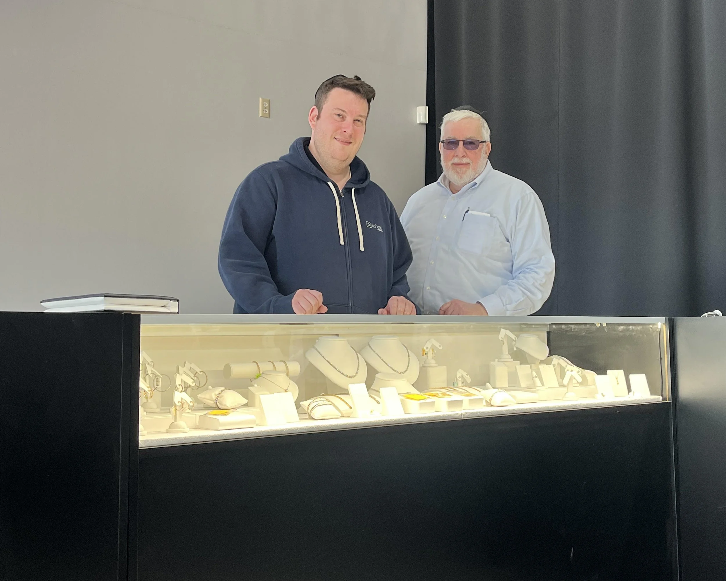 Local Jeweler to Open First Brick-and-Mortar Store in St. Louis Park