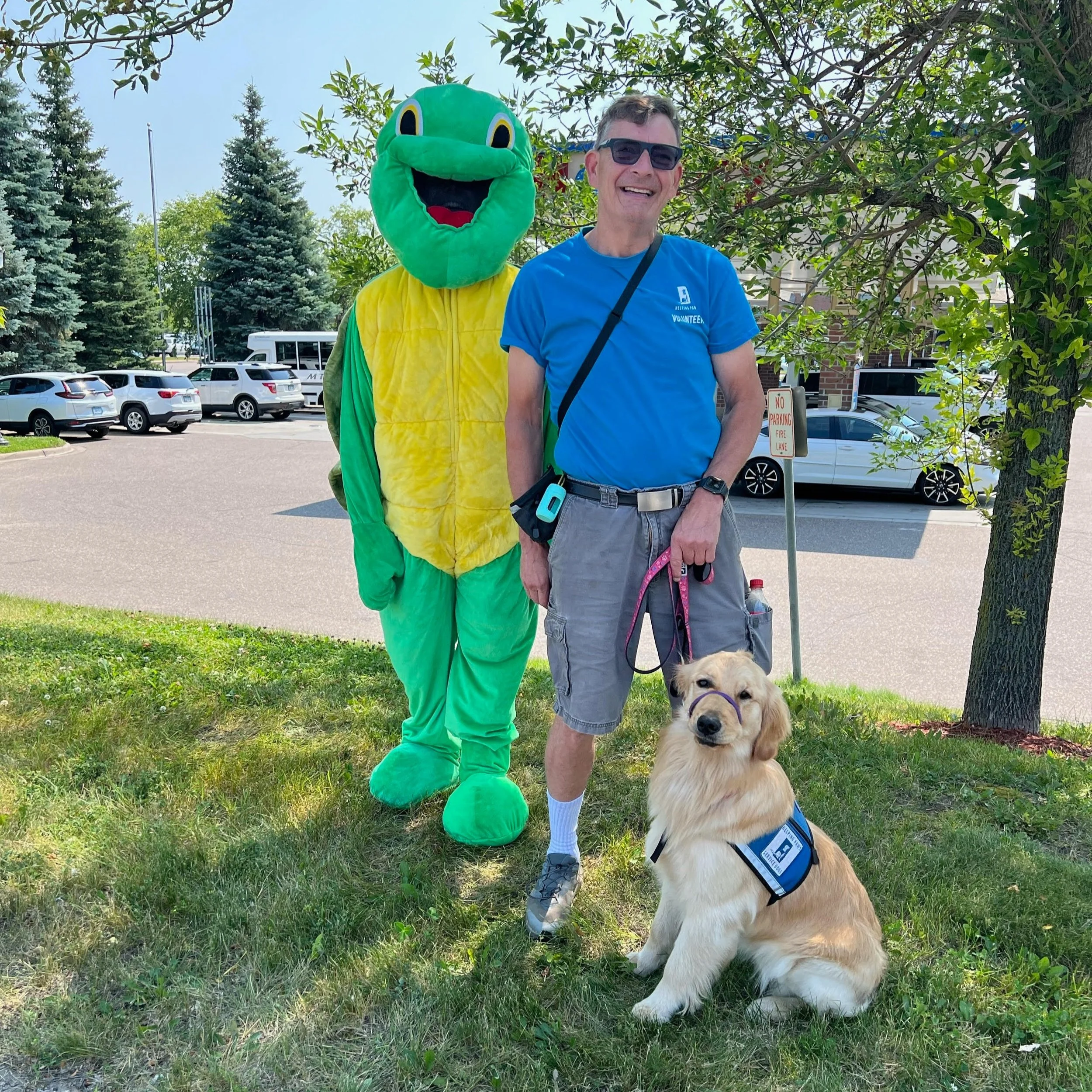 Helping Paws Hosts a FUNdraiser