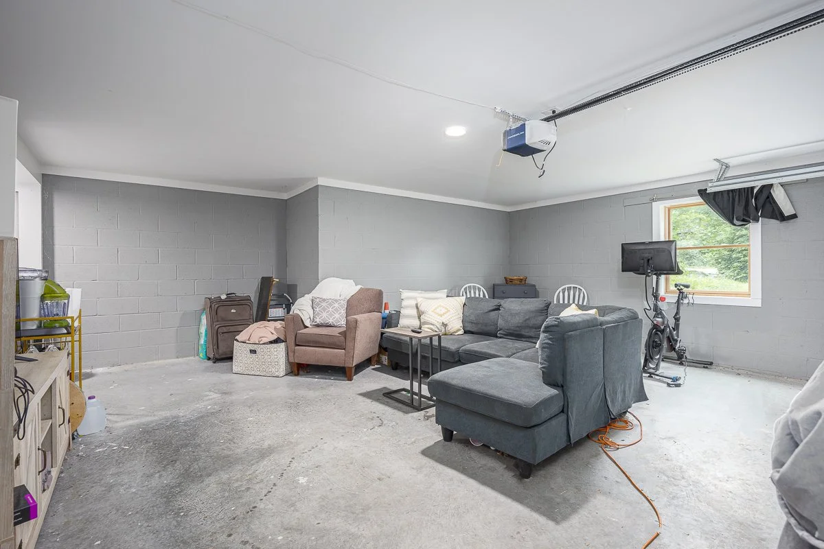 754 Roycroft Pl-Apt-25.jpg