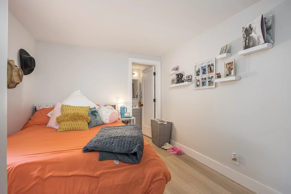 754 Roycroft Pl-Apt-21.jpg