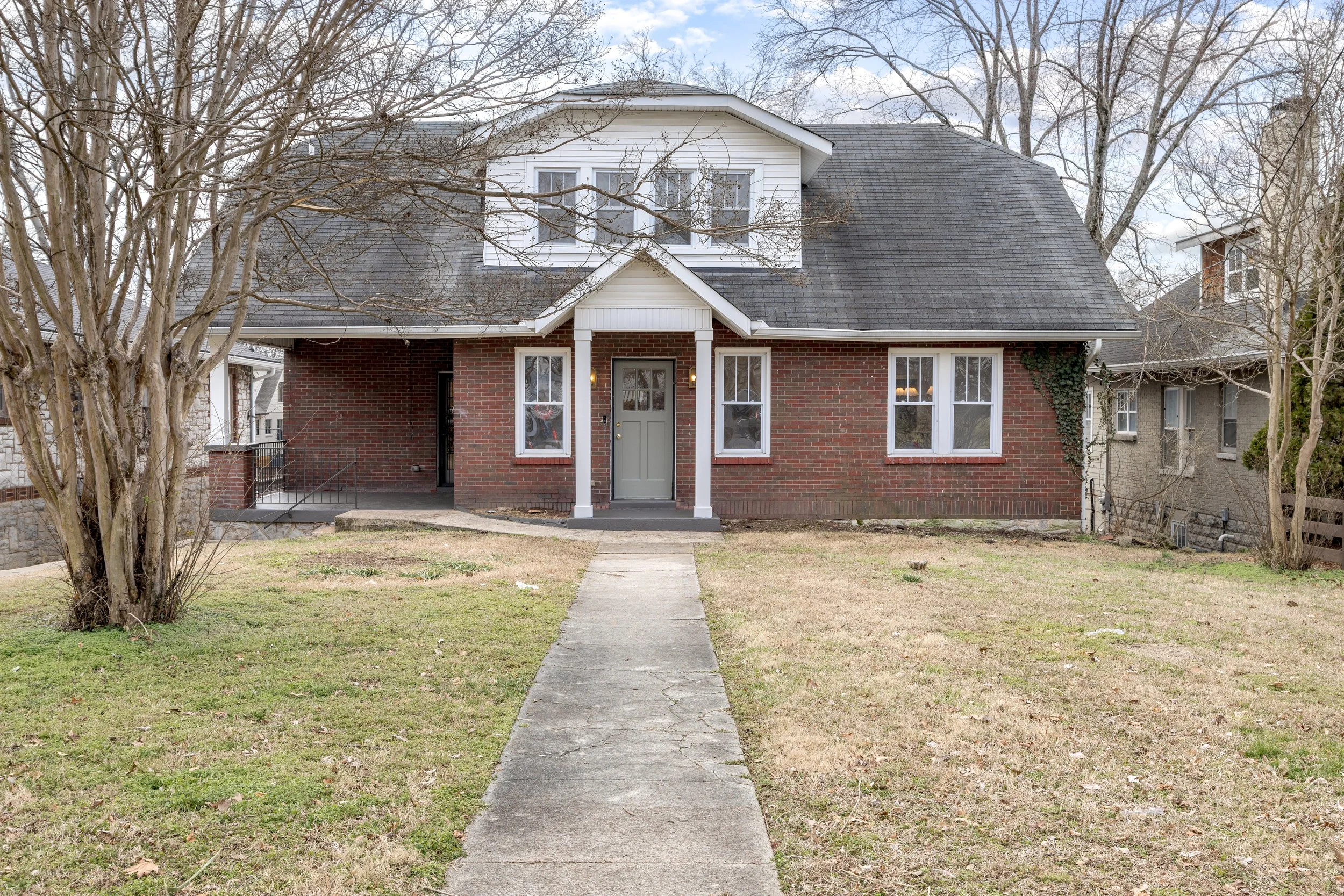 917 Bradford Ave-104.jpg