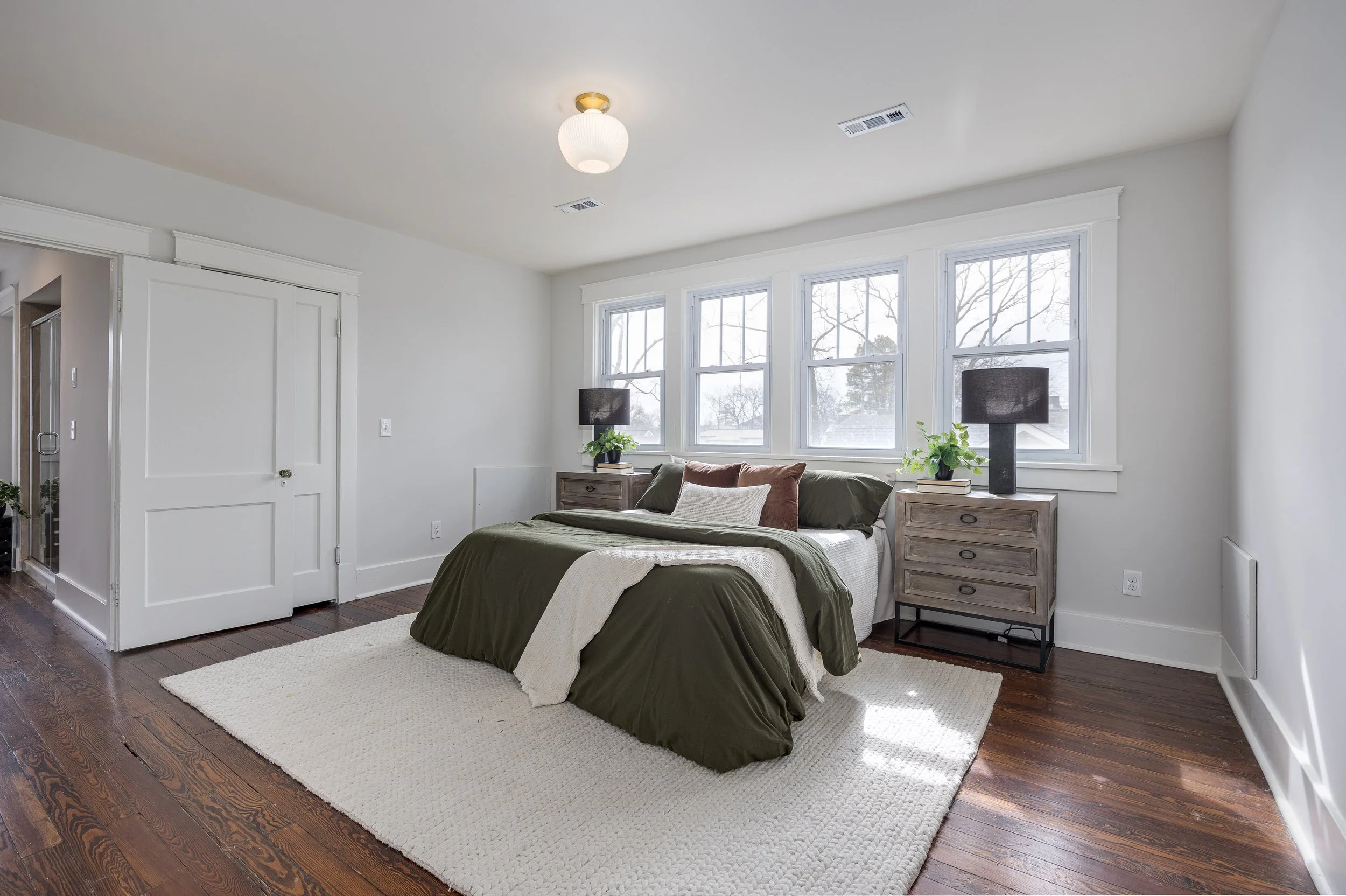 917 Bradford Ave-132.jpg