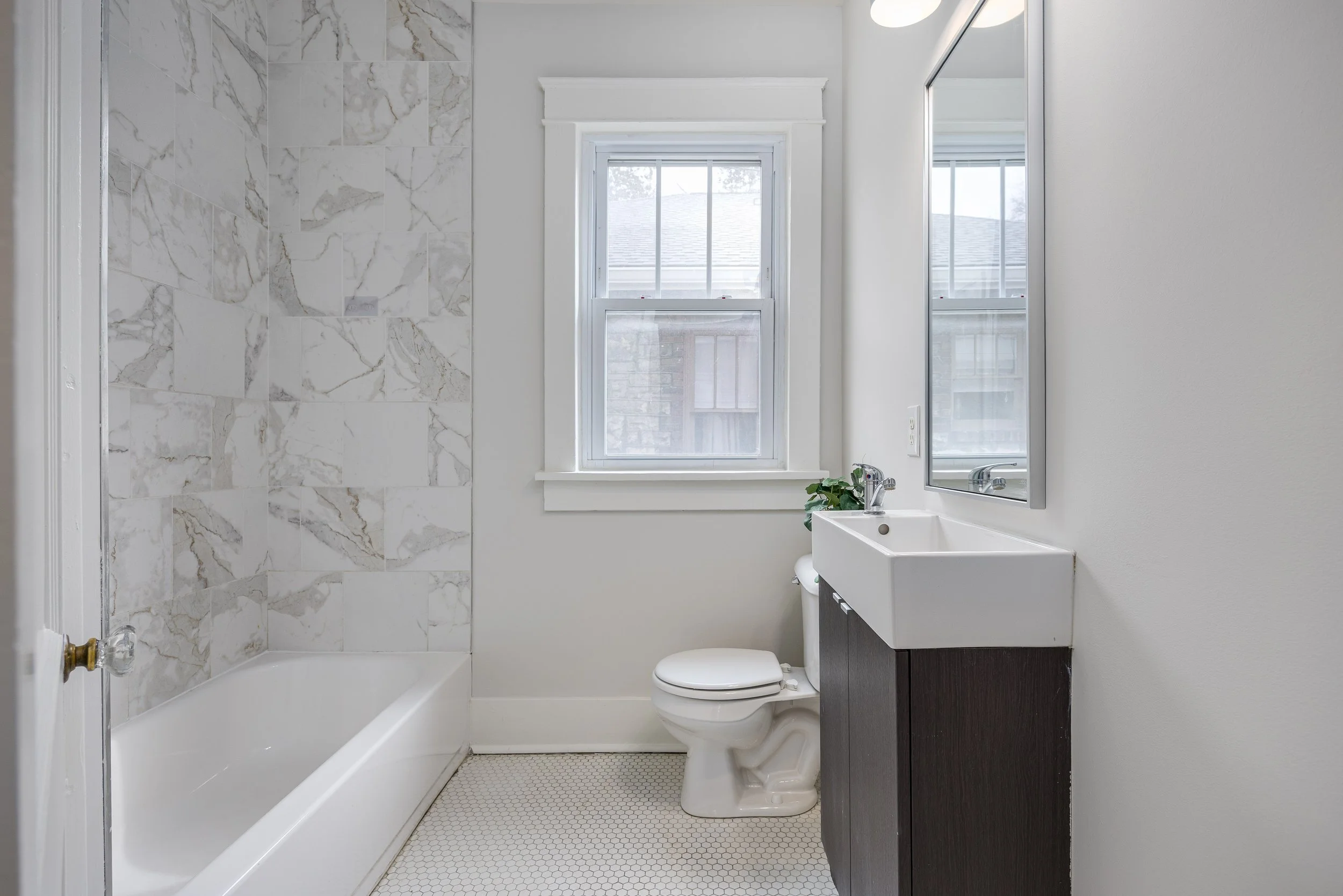 917 Bradford Ave-127.jpg