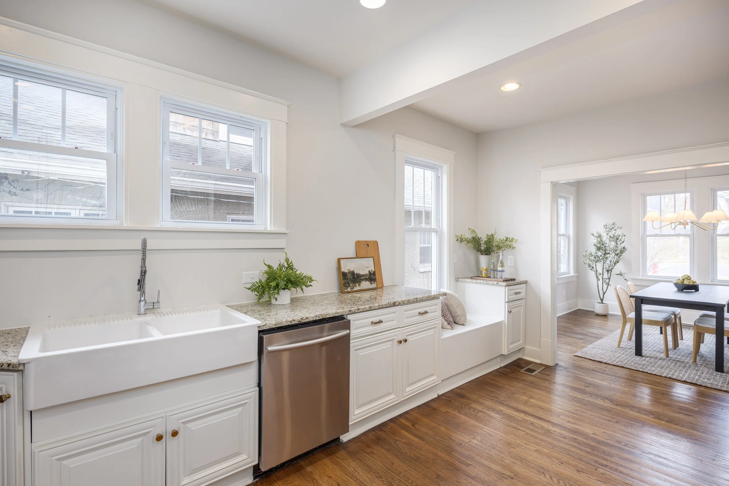 917 Bradford Ave-123.jpg