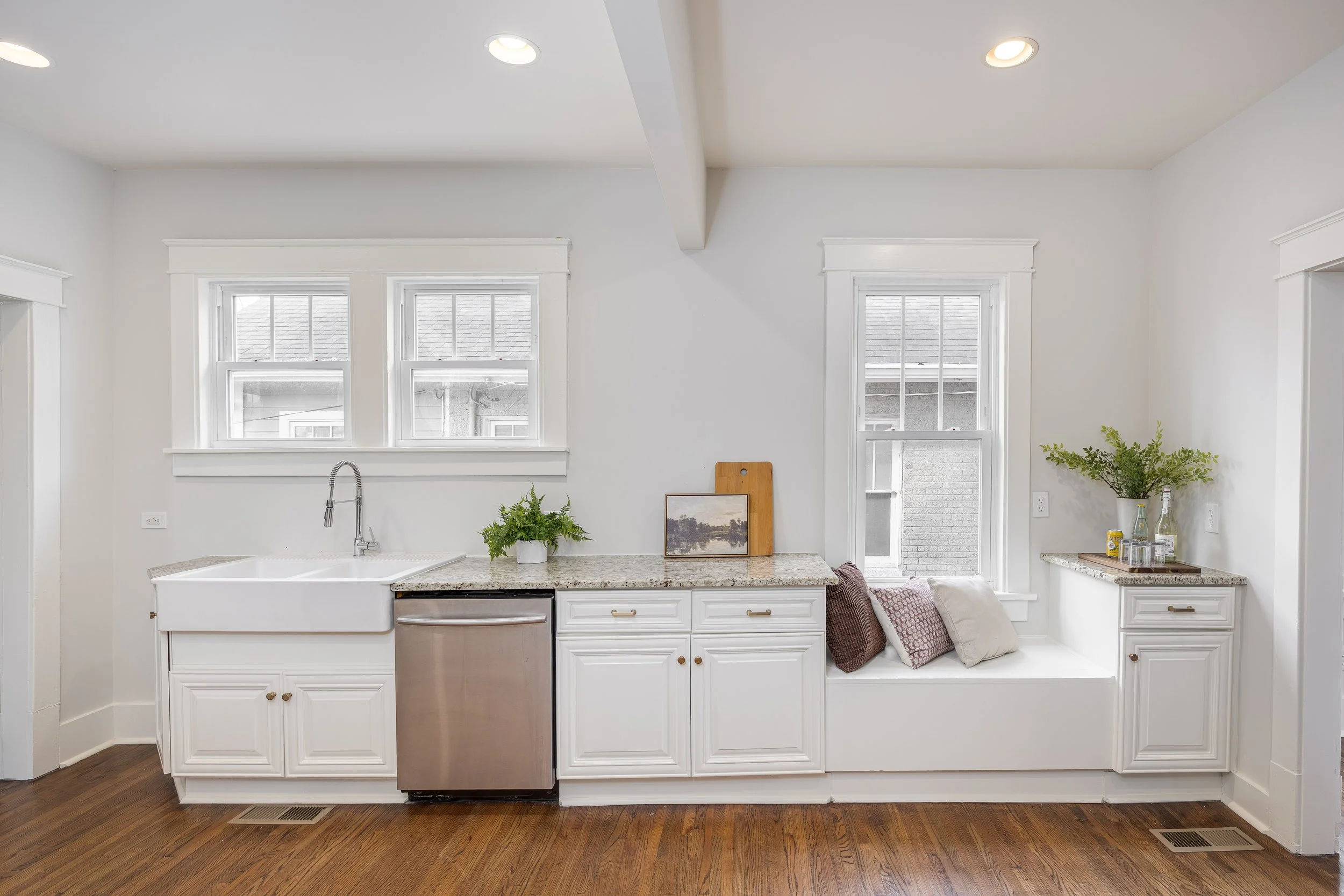 917 Bradford Ave-121.jpg