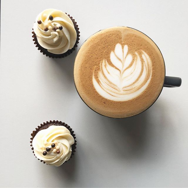 Cappuccino and Cupcakes. Yum! Join us today! @392caffe inside @SmallTownPastry #DrinkBetterCoffee #392Caffe .
.
.
Photo and Coffee by @edgar.j.ramirez #Team392