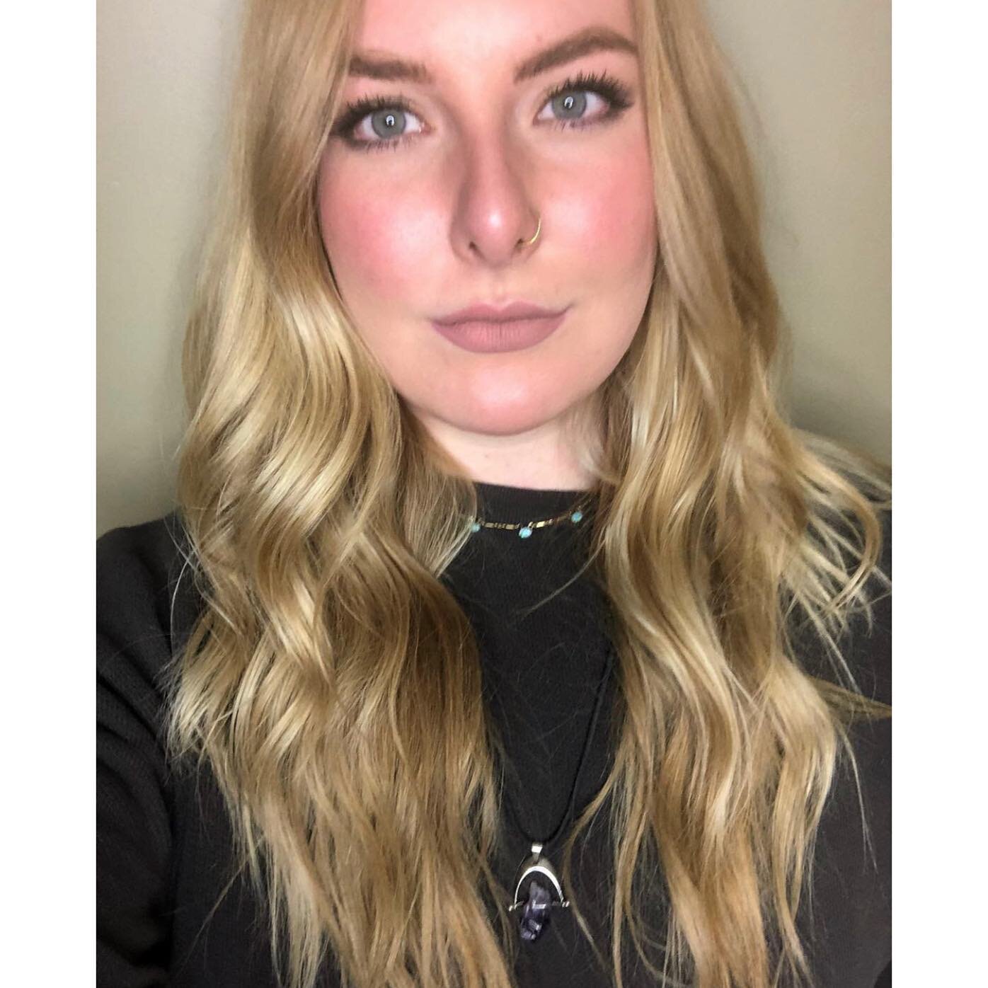 INTRODUCING LAUREN EMILEE: ✨

Lauren is the owner and head stylist 💇🏼&zwj;♀️ of Salon Luna in Claresholm Alberta! Within @salon.luna_ , she houses several boss babes: one apprentice stylist and three business rentals (facial, massage &amp; nails). 