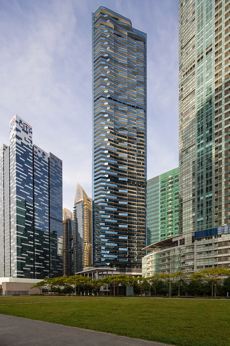 Architecture of Marina Bay Suites