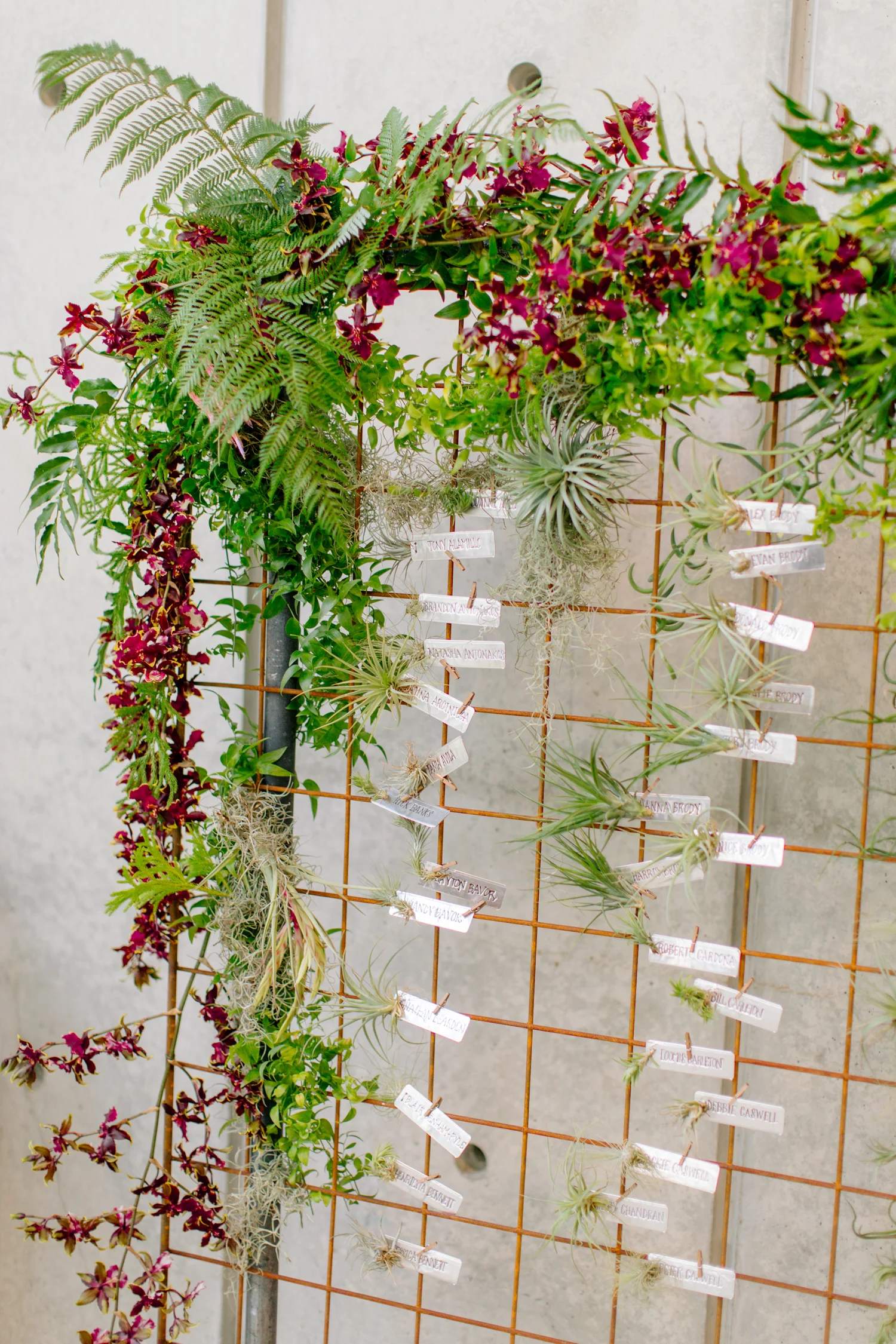 24-botanical-inspired-escort-cards.jpg