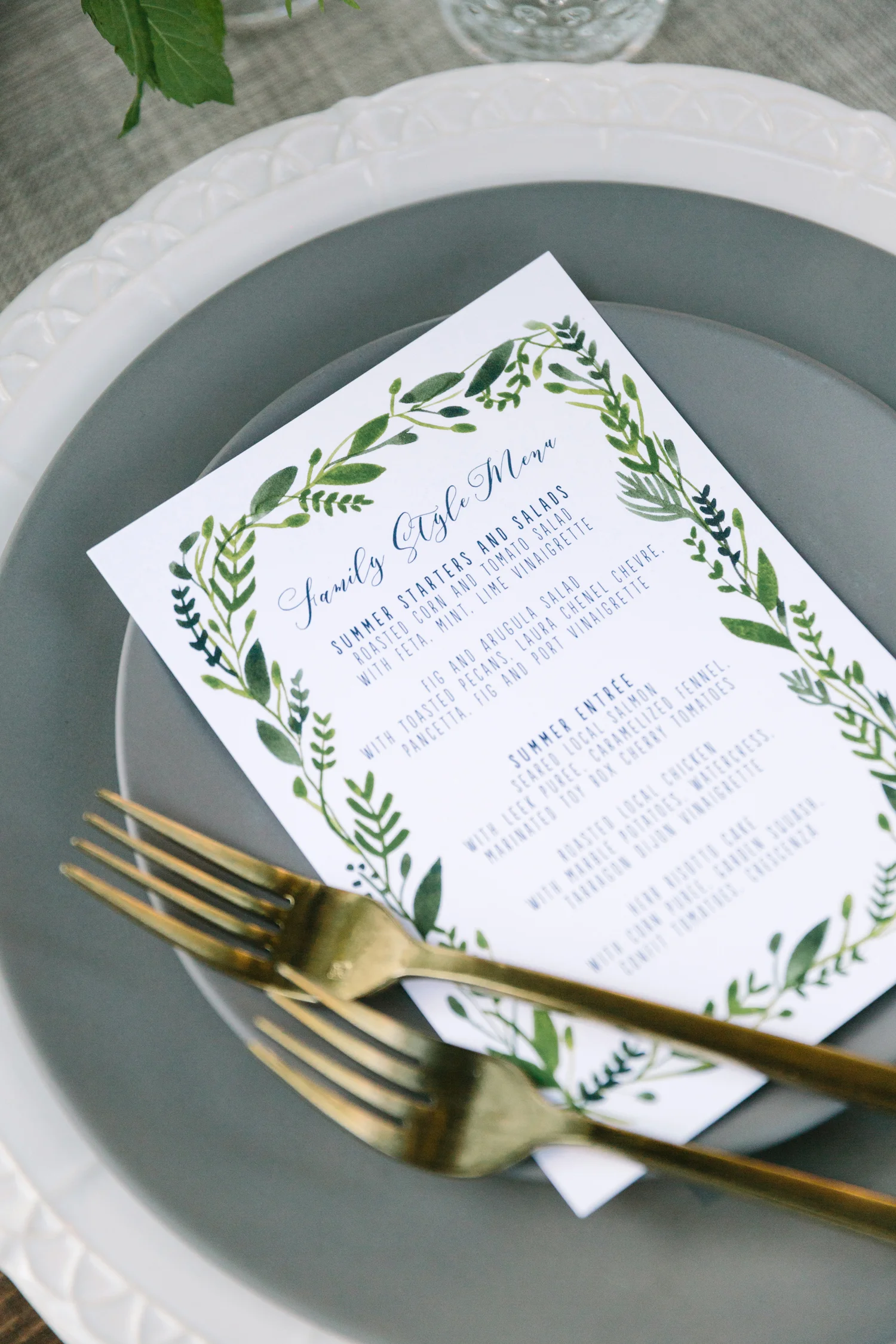 28-greenery-crest-wedding-menu.jpg