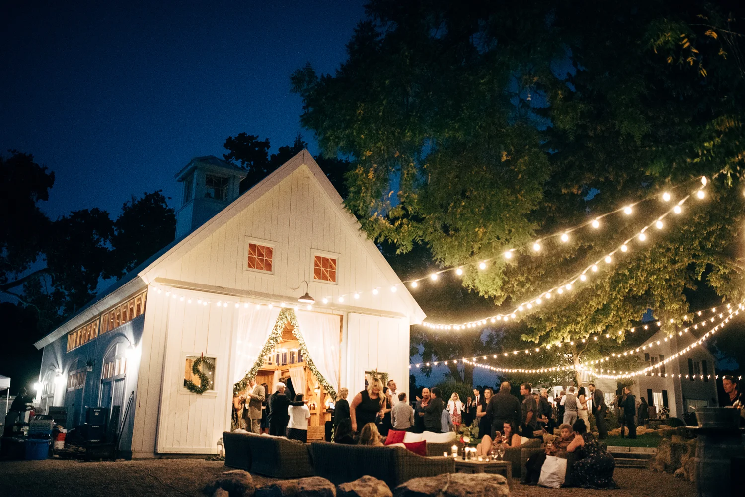 23-hammersky-vineyards-wedding-night.jpg