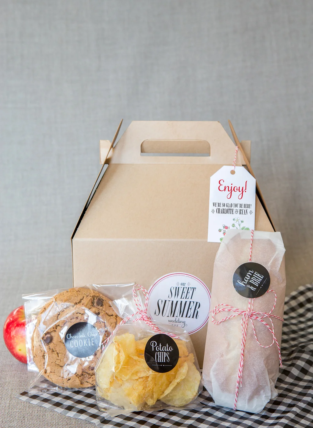 6-diy-picnic-wedding-ideas.jpg