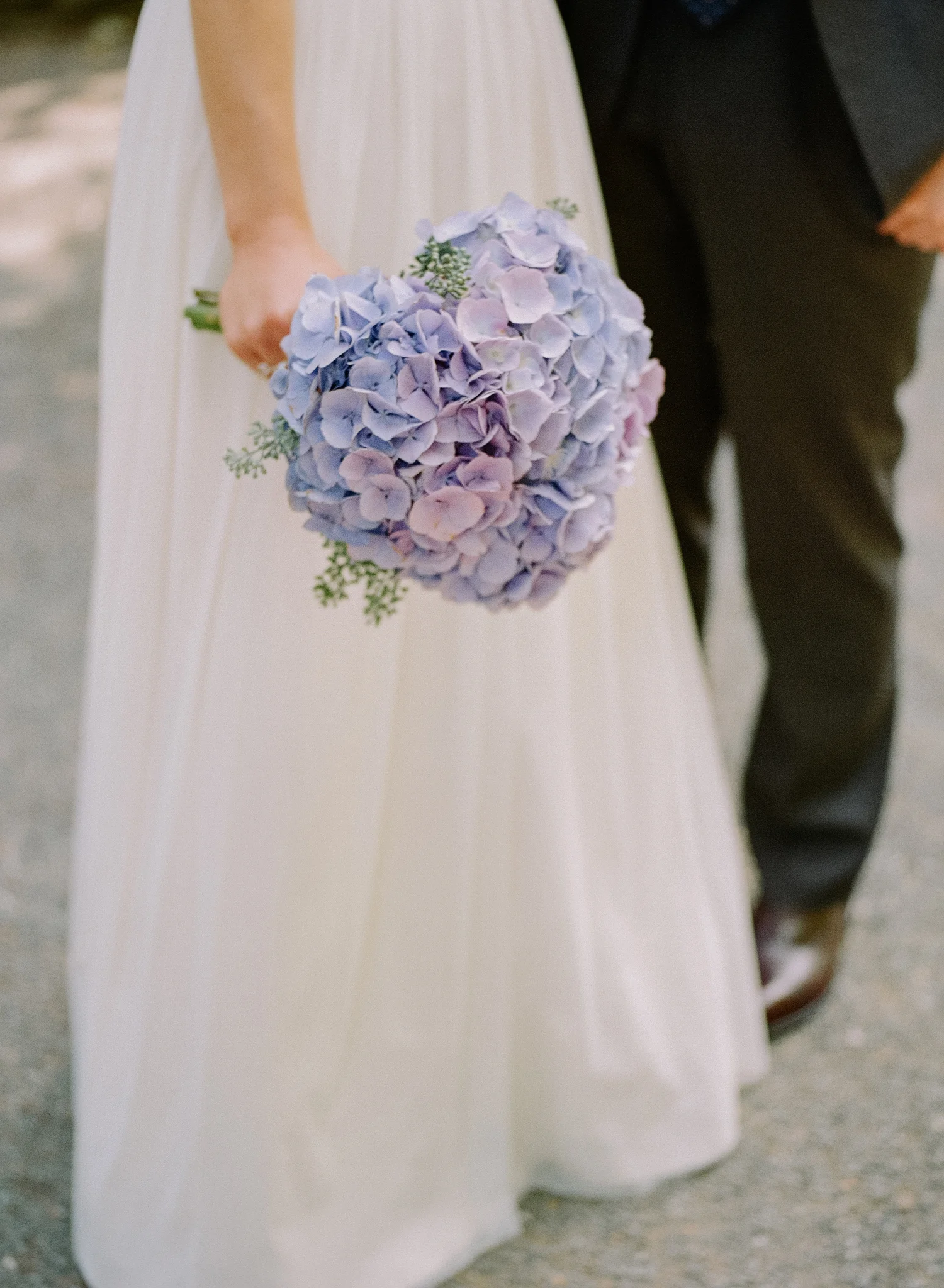 10-elegant-hydrangea-bouquet.jpg