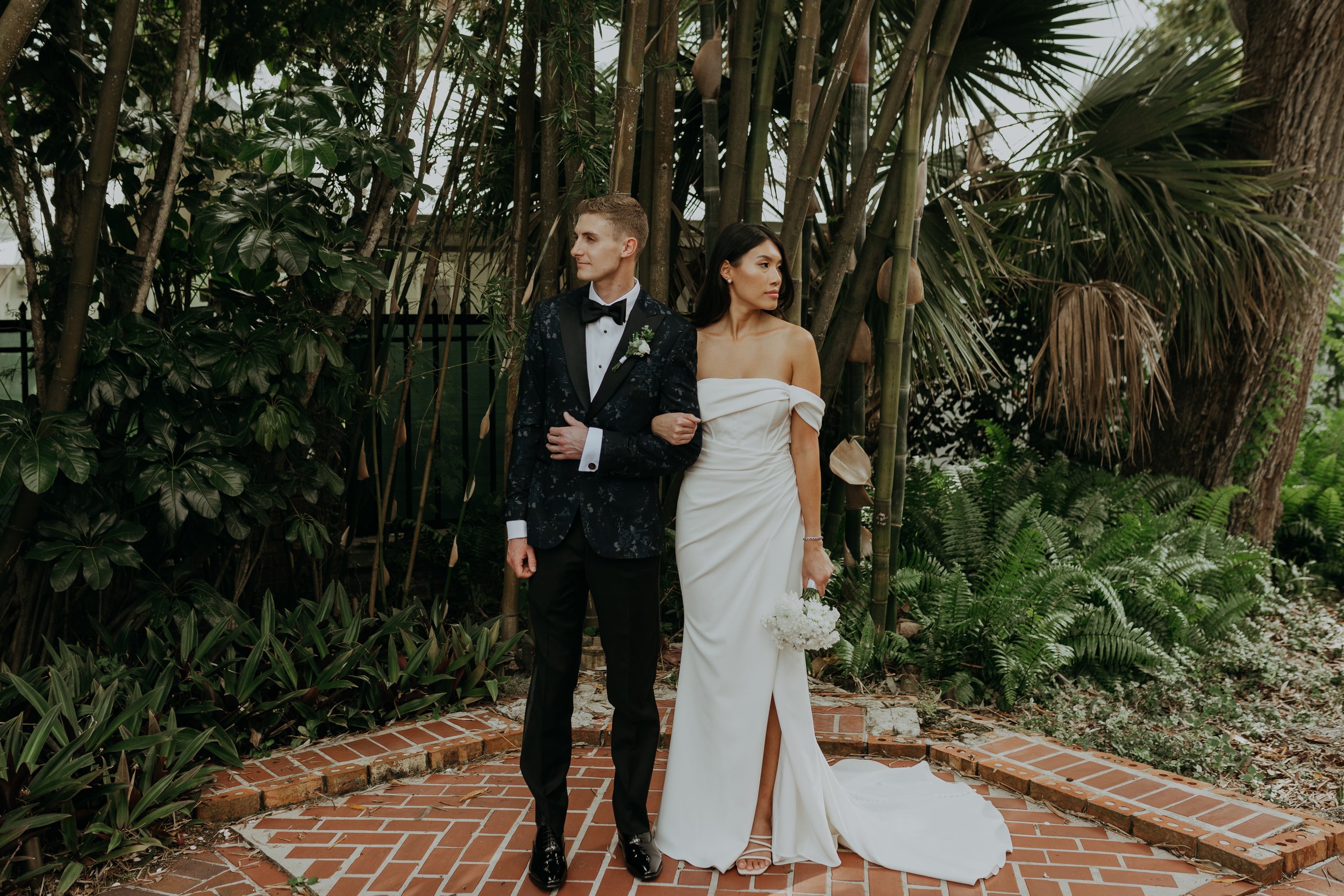 Intimate Wedding at The Historic Victoria 1883 Venue | New Smyrna, Florida
