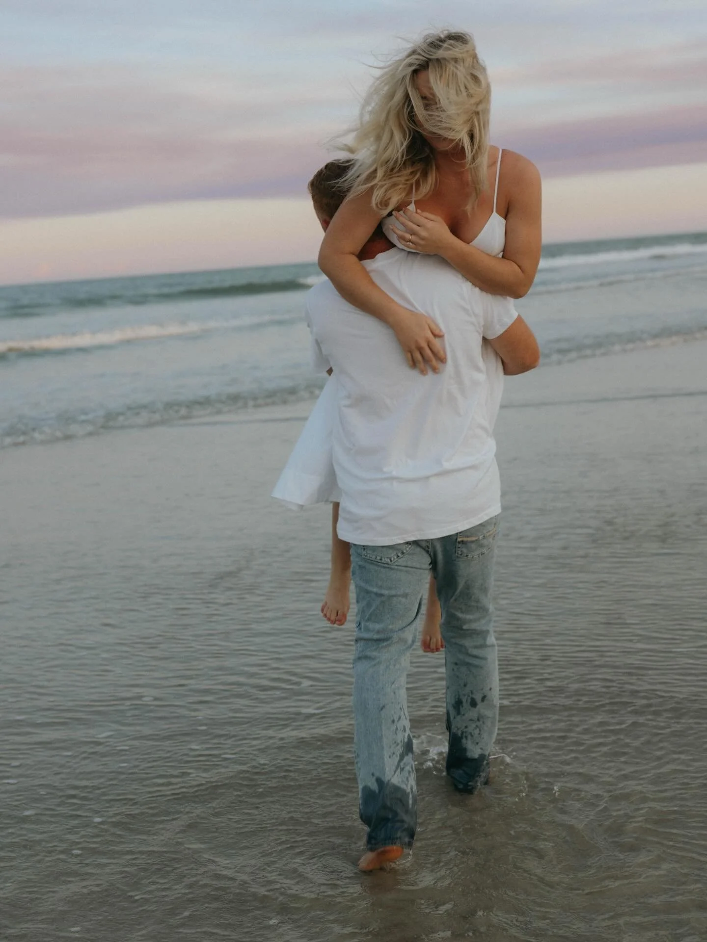 Beach engagement session with Annie &amp; Cannon feat. the most gorgeous cotton candy skies 💗

#floridawedding #weddingphotography #weddinginspiration
#junebugweddings #floridaweddingphotographer