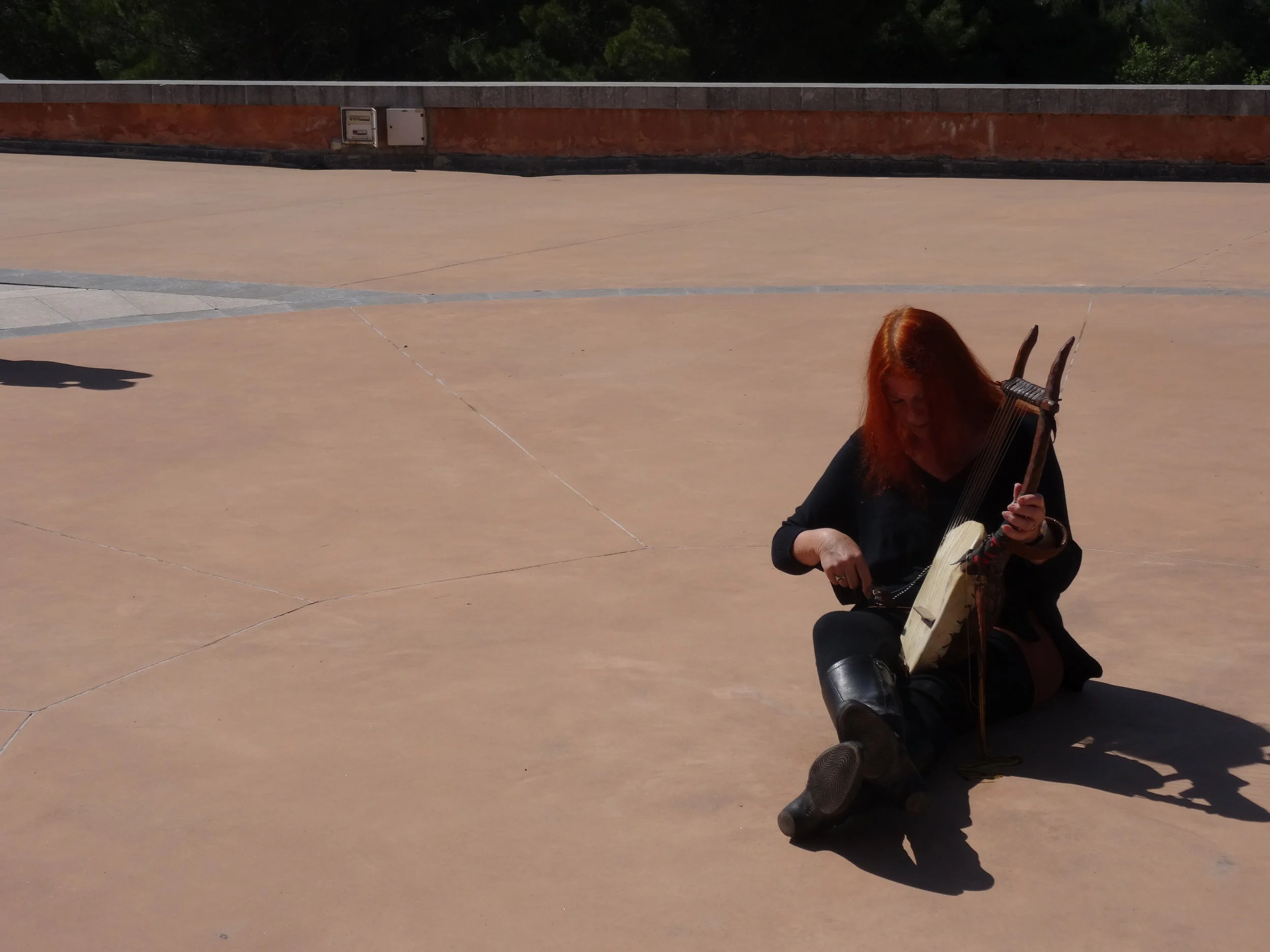  Ancient greek lyre sounding the acoustic of the new amphitheatre Delphi  2010 