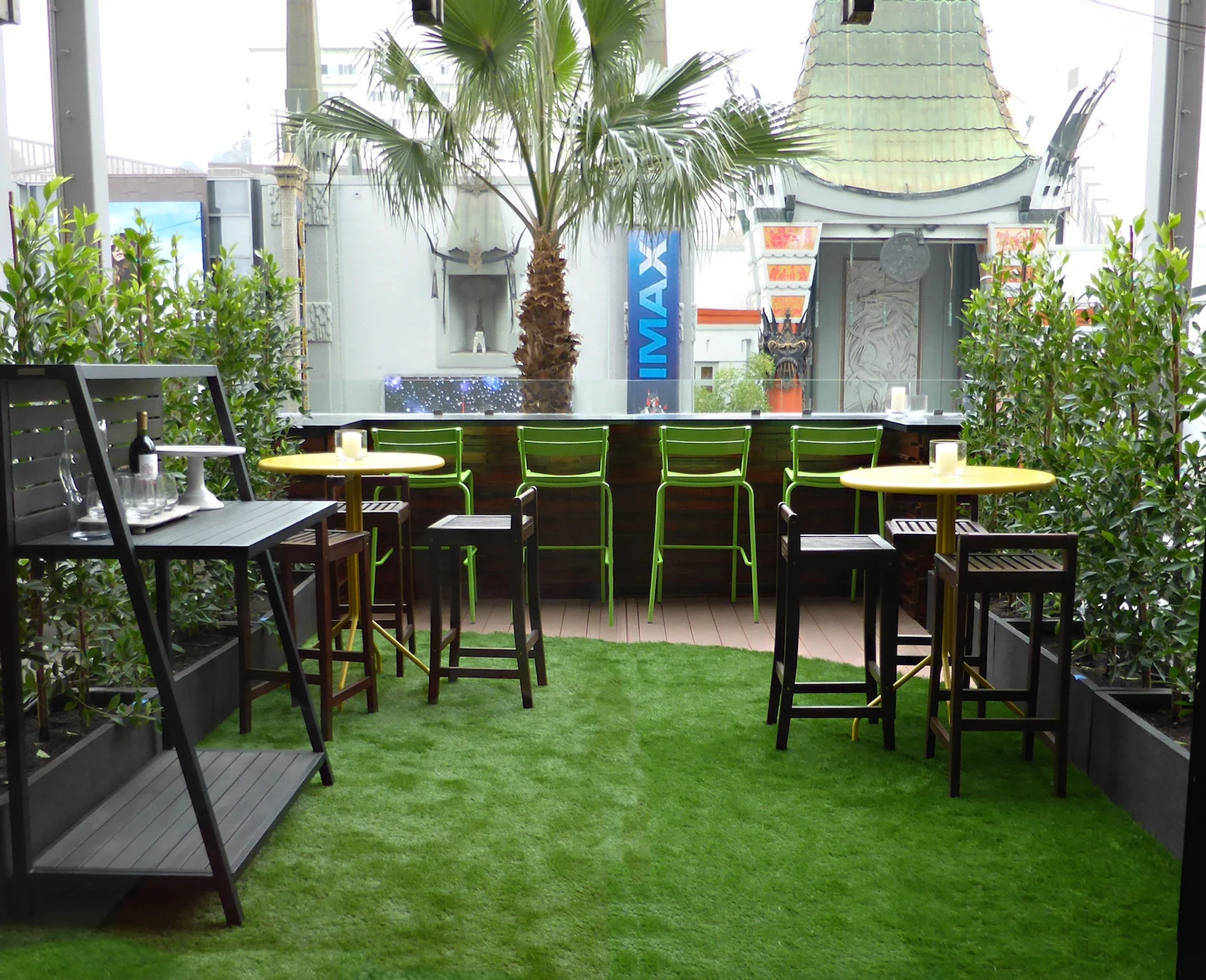 inteior-havas-front-patio.jpg
