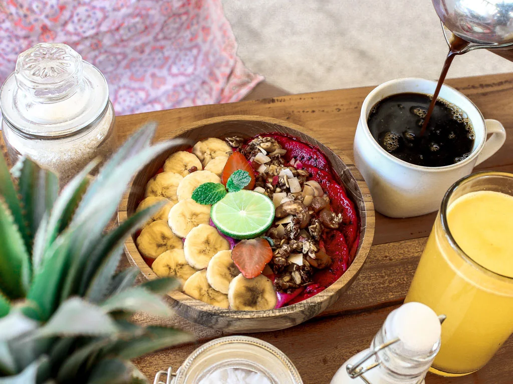 smoothie-bowl-vegan-option.jpg