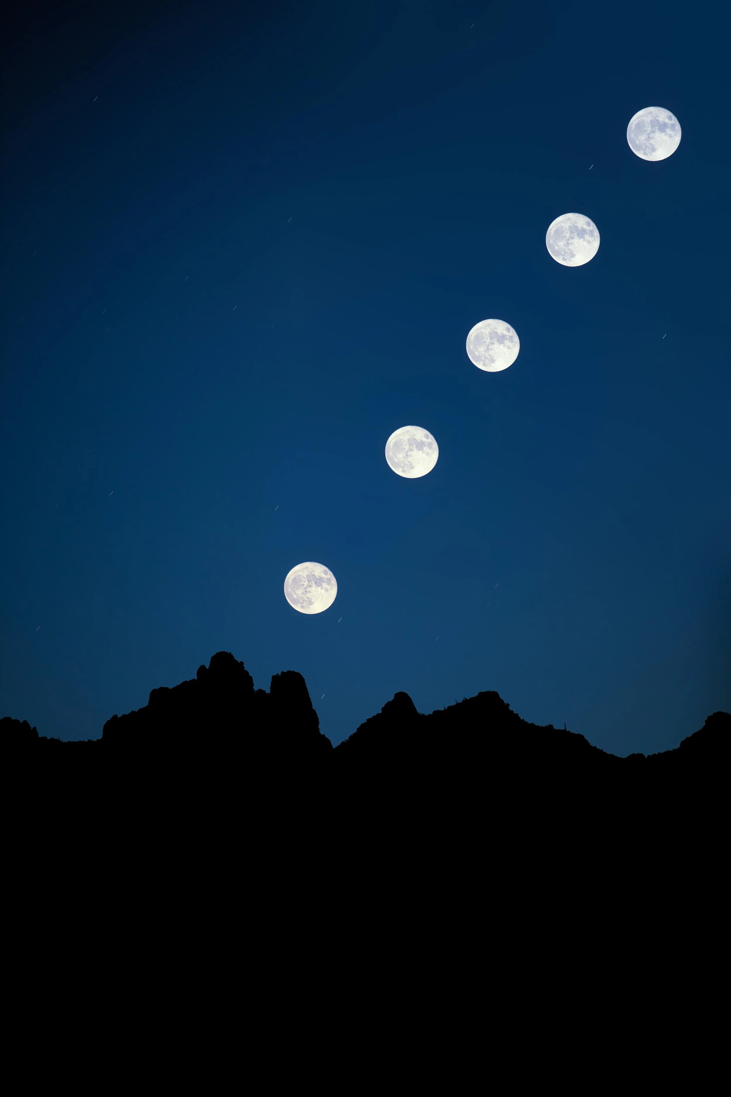 Desert Moon 60-1.jpg