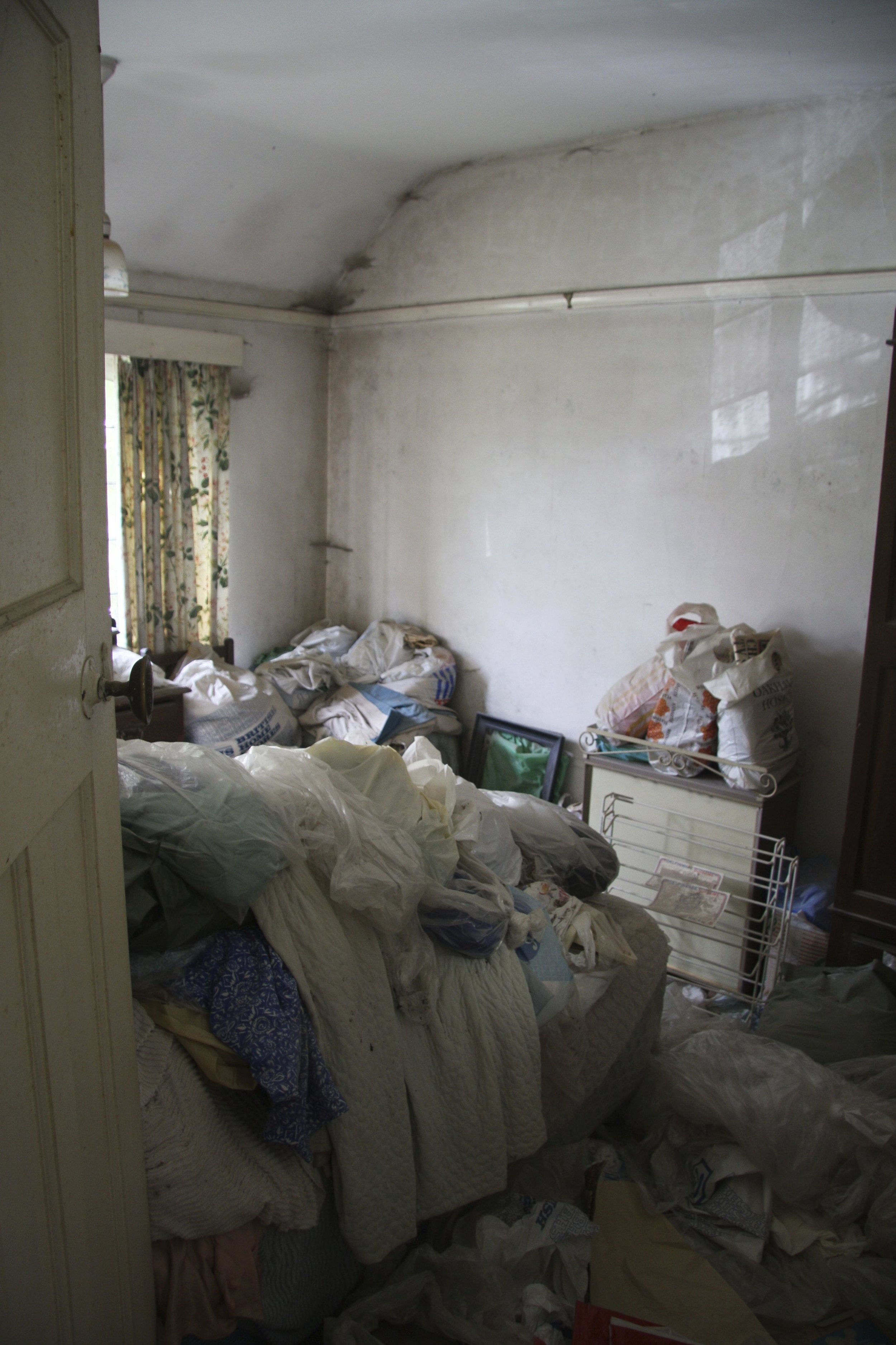 front right bedroom.jpg