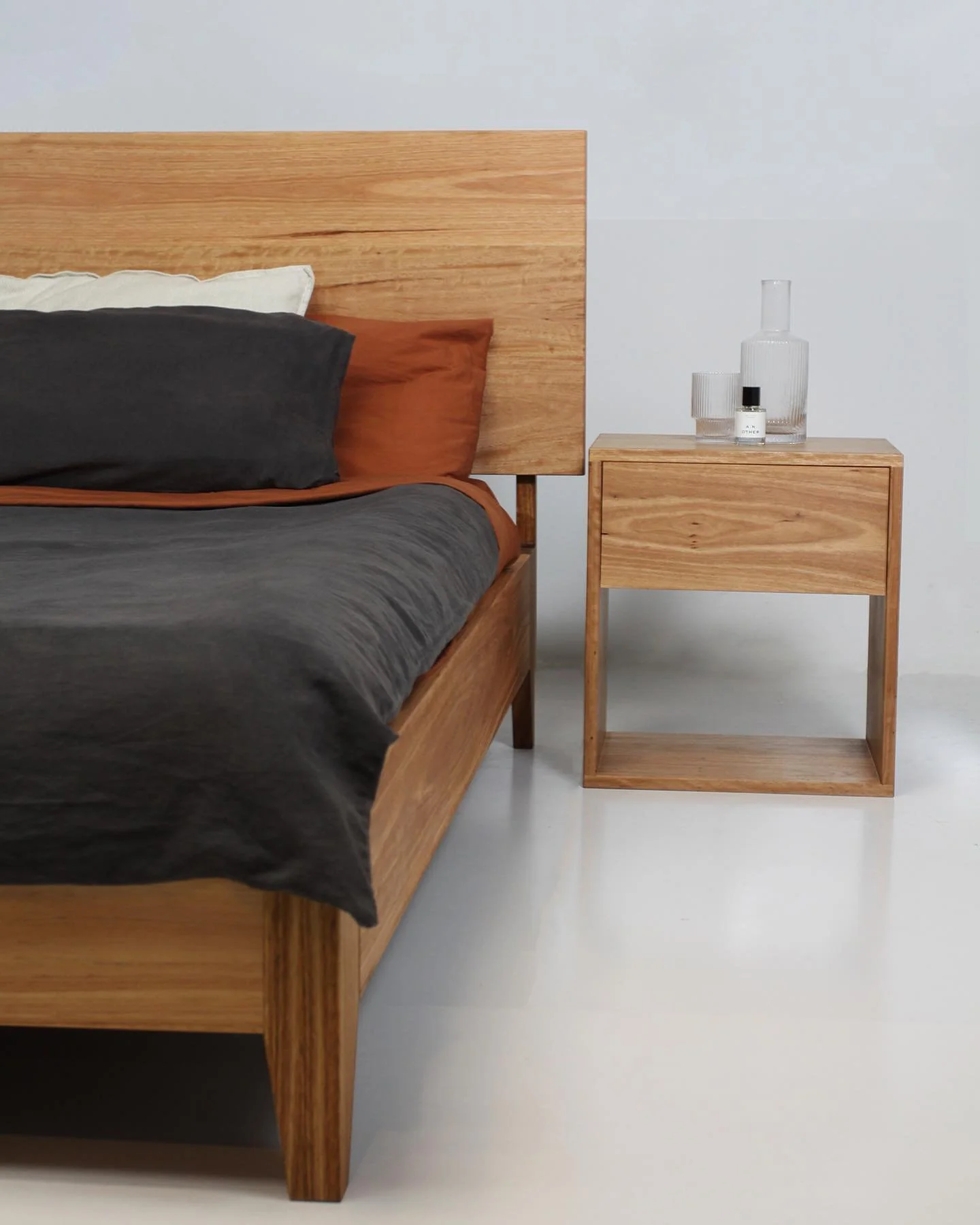 Introducing the new TOMMY BED &amp; BEDSIDE - available custom made to order - pictured in Australian Blackbutt. 

Email hello@studio-elliot.com for all enquires!

#furniture #furnituredesign #finefurniture #customfurniture #custommadefurniture #timb