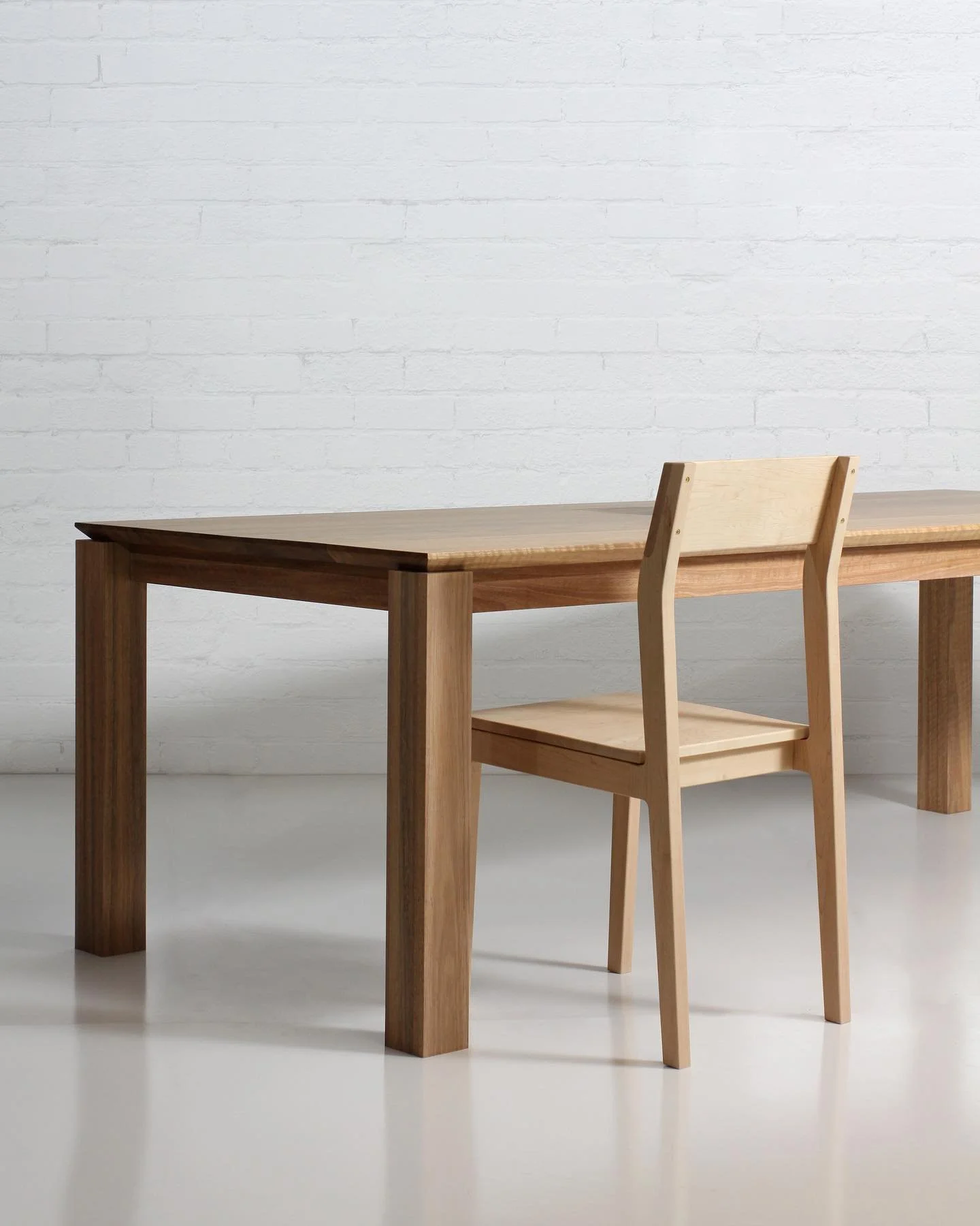 The Jasper Table &amp; Norton Chair 

#furniture #furnituredesign #finefurniture #customfurniture #custommadefurniture #timberfurniture #sydneyfurniture #furnituremaker #timber #woodwork #handmade #bespoke #australianmade #timbertable #timberdiningta