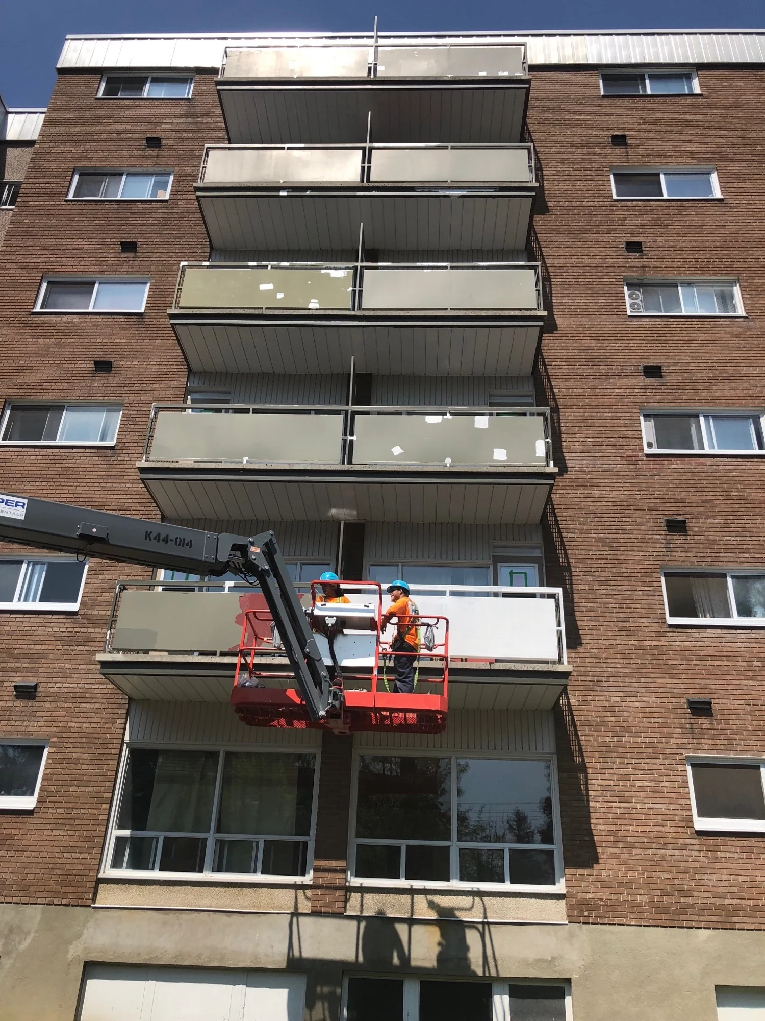 1140 Meadowlands Drive, Ottawa