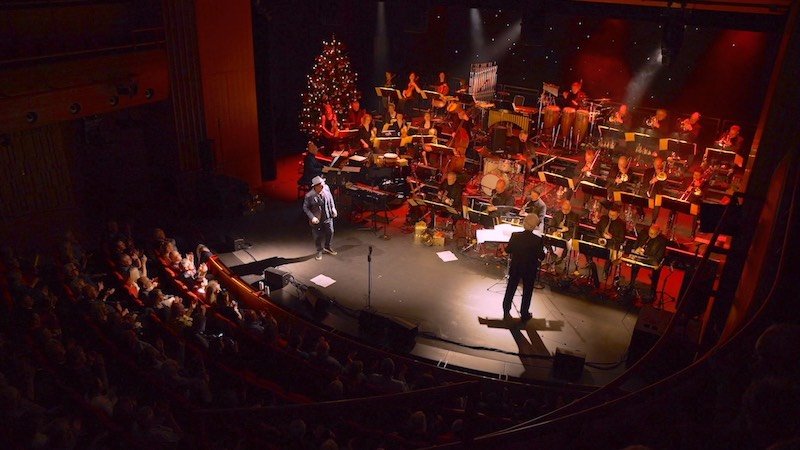 CHRISTMAS WITH PAUL CARRACK FT. THE SWR BIG BAND &amp; STRINGS (2019)