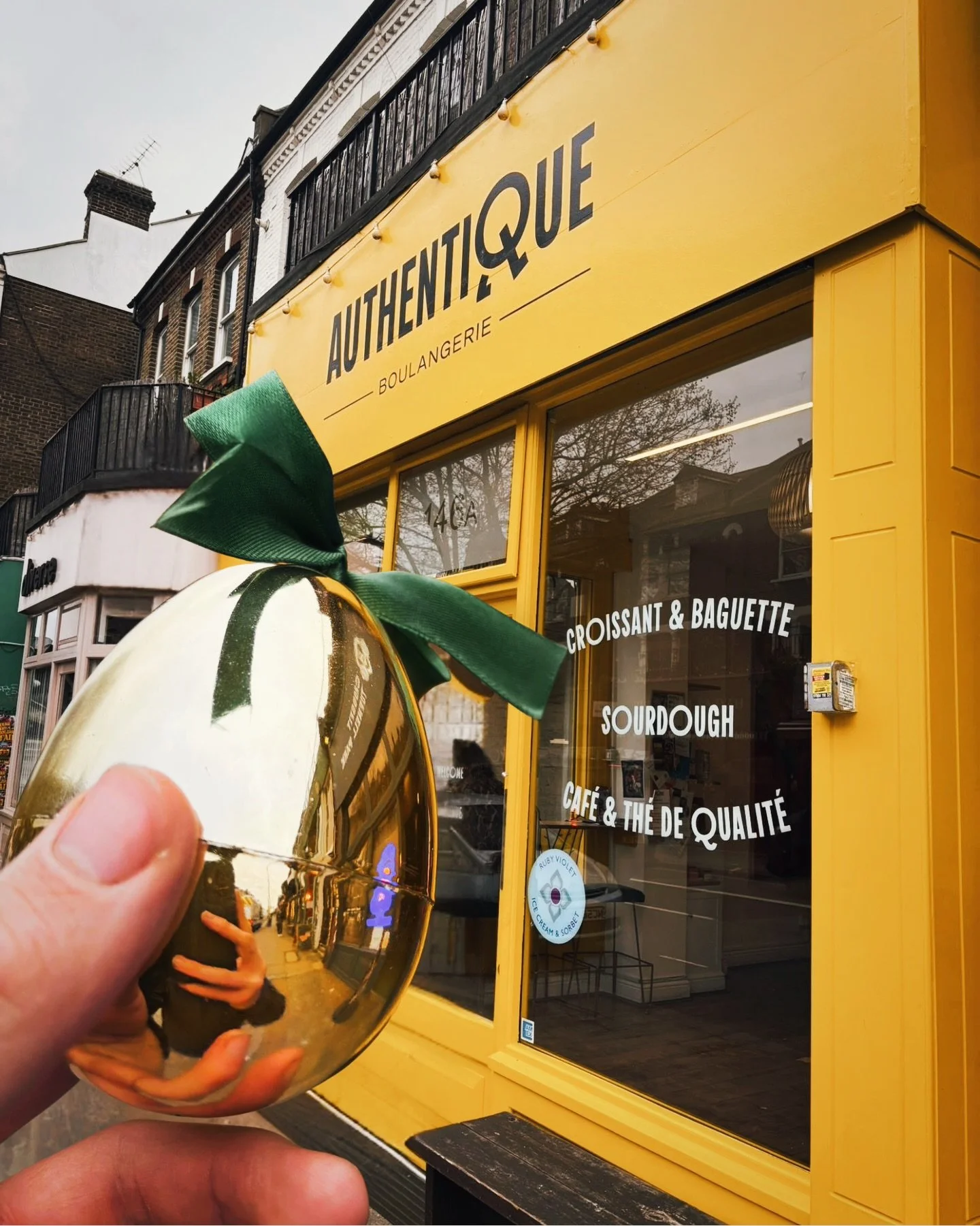 The 2nd Easter Egg has been found hiding at @authentiqueboulangerielondon 
⠀⠀⠀⠀⠀⠀⠀⠀⠀
If you haven&rsquo;t tried this local bakery before, this is your sign! Authentique Boulangerie is part of a beautiful trio of ventures brought to life by three frie