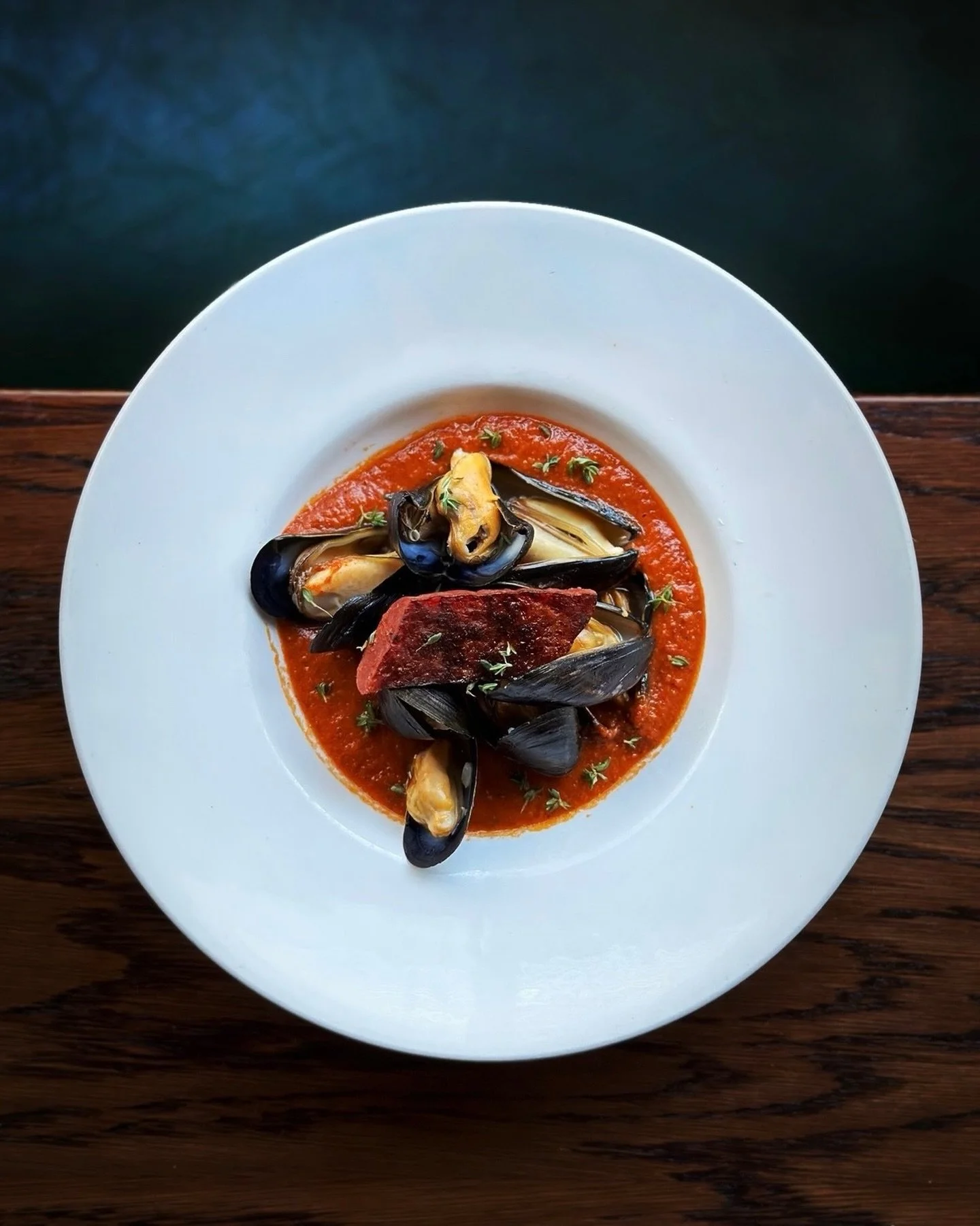 Spring at Patron means charcoal grill heat, plates made for sharing &amp; dishes that feel light but still deliciously indulgent.
⠀⠀⠀⠀⠀⠀⠀⠀⠀
New on the menu &mdash; Shetland mussels, saut&eacute;ed in Maison Sassy Cidre, with confit cherry tomatoes &a