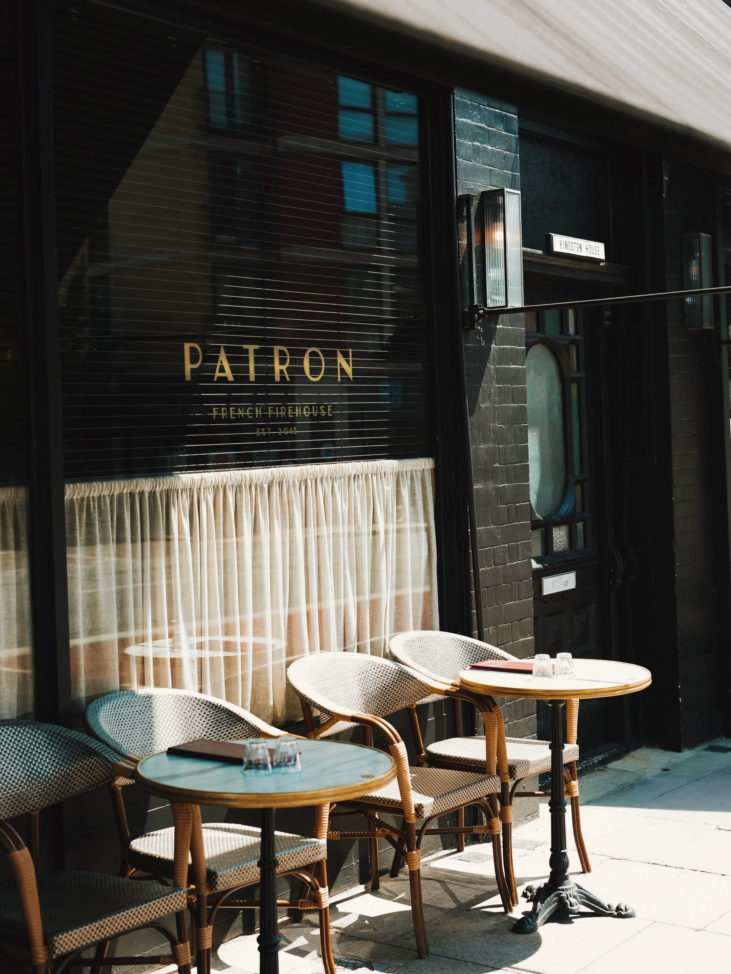 Vive la France &amp; Allez les Bleus! 🇫🇷
Whether you&rsquo;re coming for the &pound;3 ros&eacute; &amp; live music or to watch the game with a steak &amp; chips, today is all about the French spirit
⠀⠀⠀⠀⠀⠀⠀⠀⠀
Book at patronrestaurant.com | Walk-ins