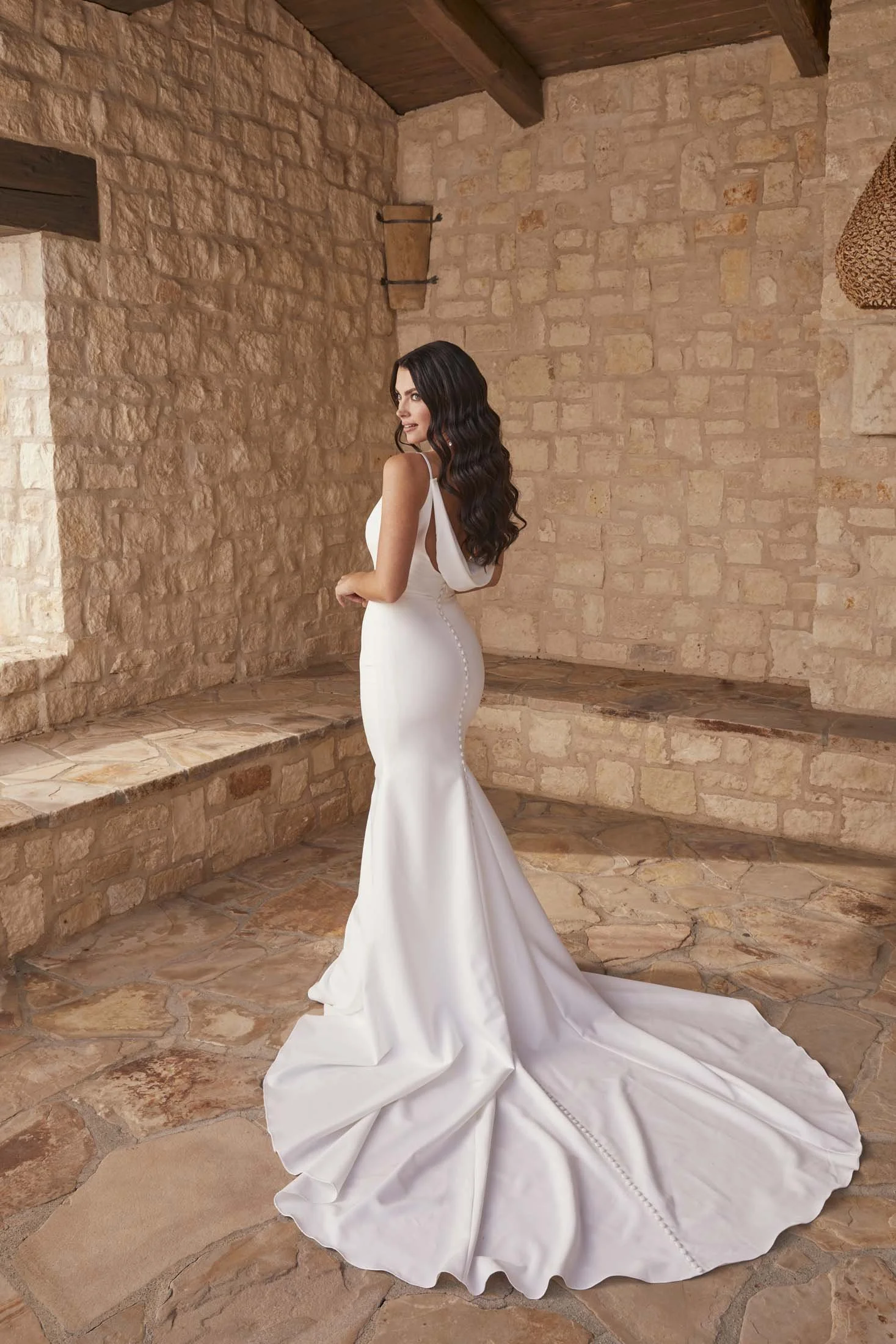 ODETTE_SR2422_1.jpg