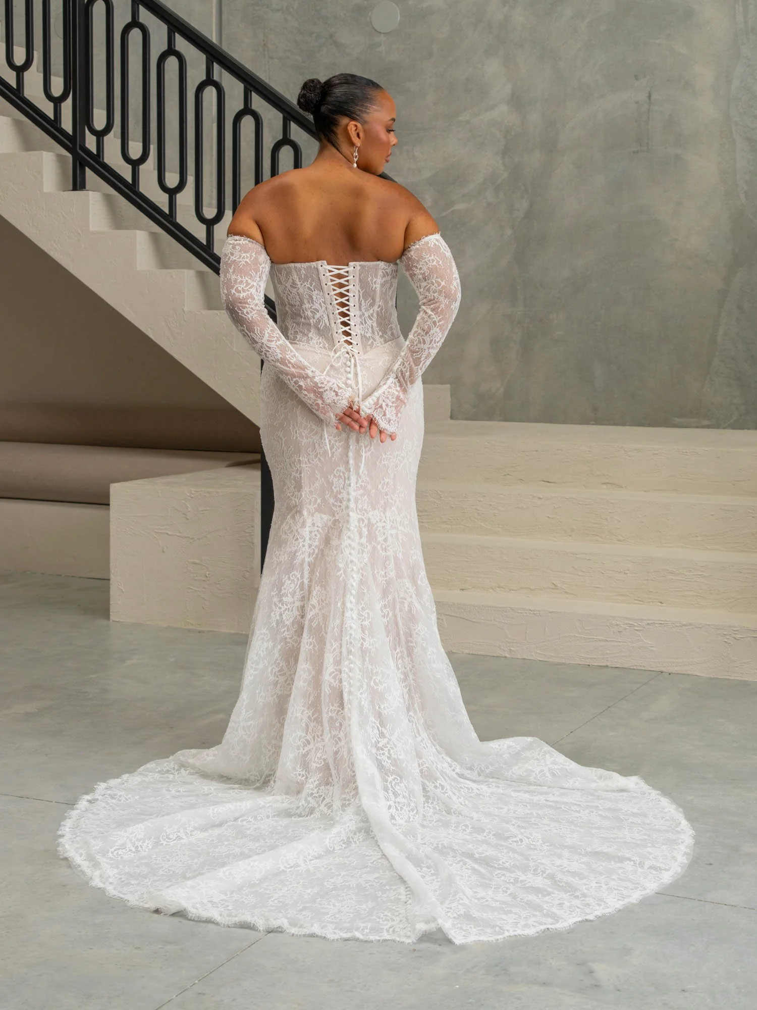 ROXANNE_EY583_7 2.jpg