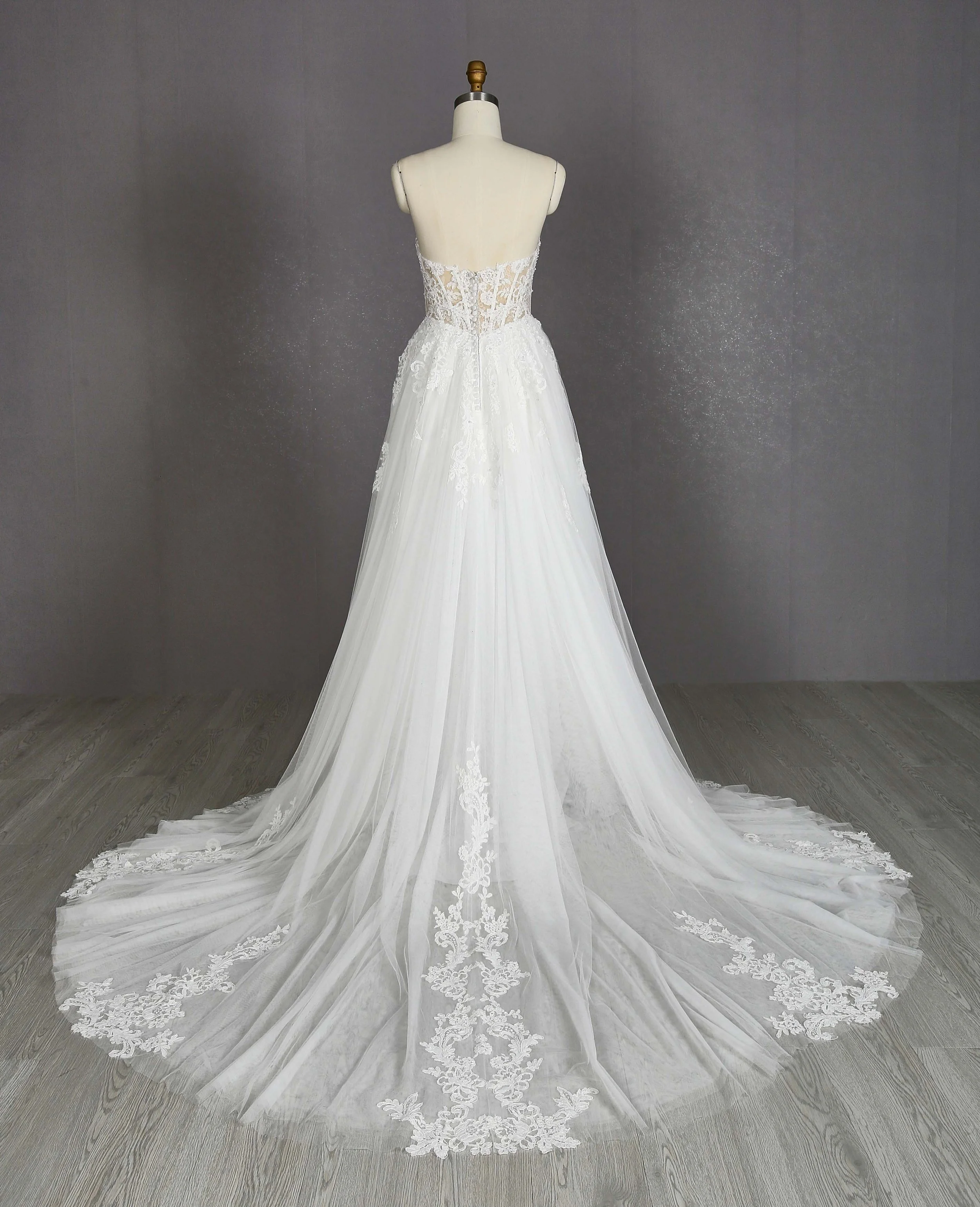 Kylo - mannequin 2.jpeg