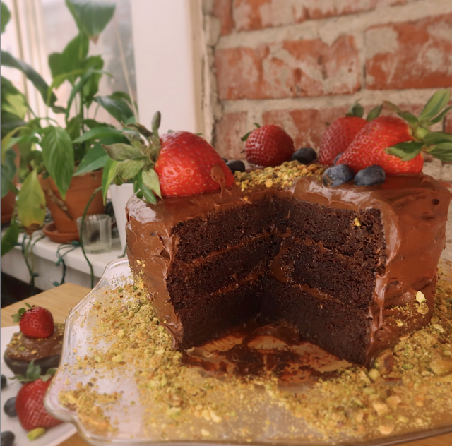 vegan choc cake2.png