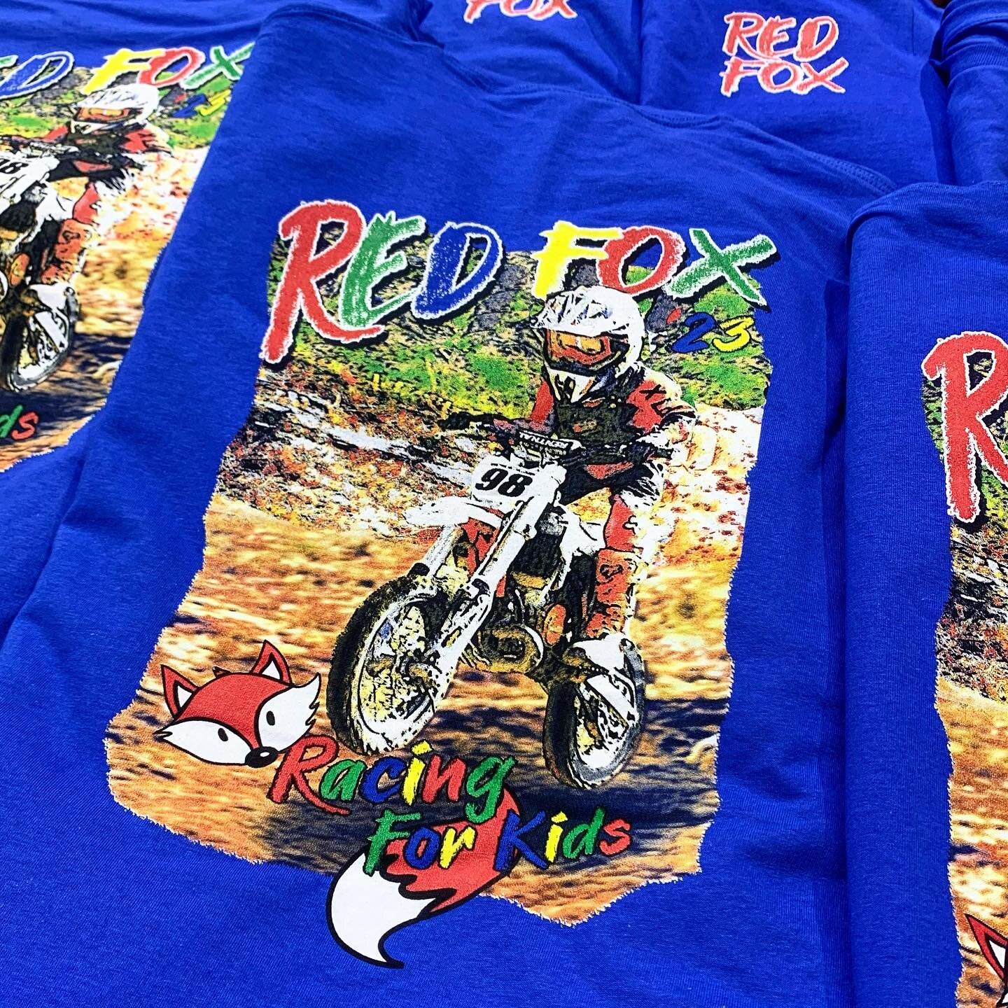 🖍️It&rsquo;s all in the details but also in the colors! Check out the crayon theme design we made for Red Fox this year! Thank you for choosing Scott Printing! #redfox #redfoxtrackntrail #motocross #screenprinting #customshirts #evv #evansville #eva