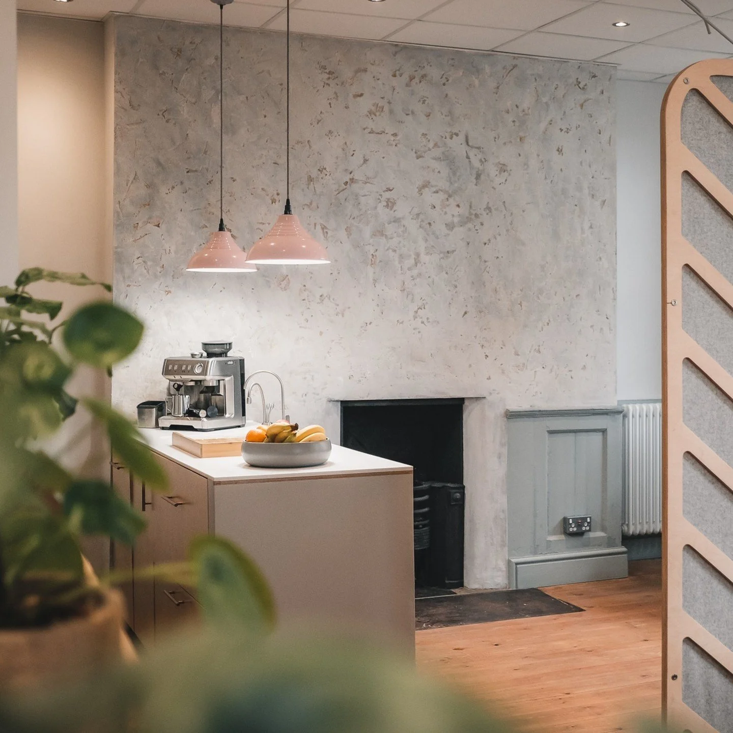 Unfortunately we've been unable to secure a lease to continue trading at The Rummer and therefore Distil Co-working will be closing at the end of July 2024. 

Until then, we'll still be welcoming pay-as-you-go and pay monthly members who want to use 