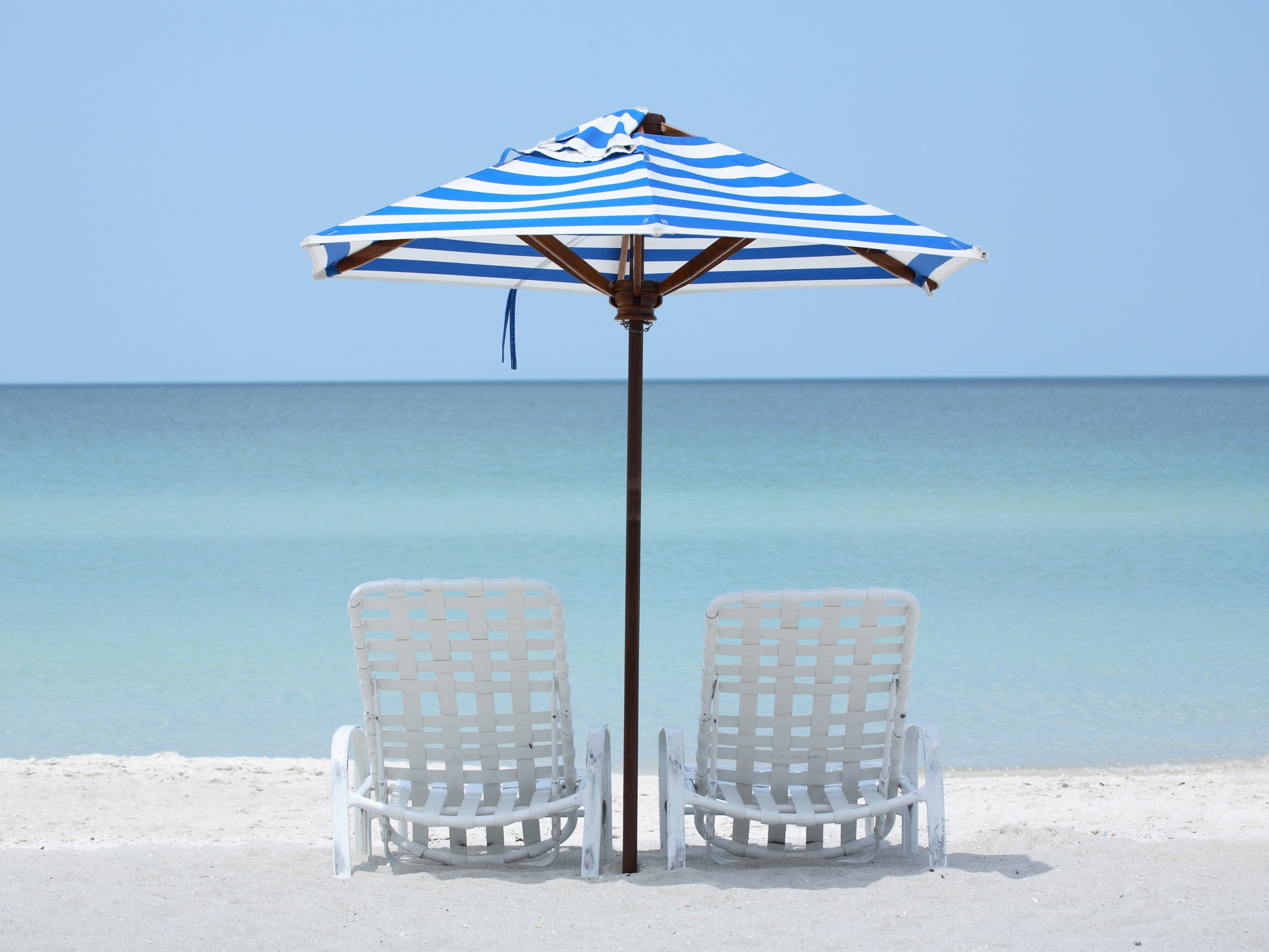 Umbrella+and+Beach+Chairs.jpg