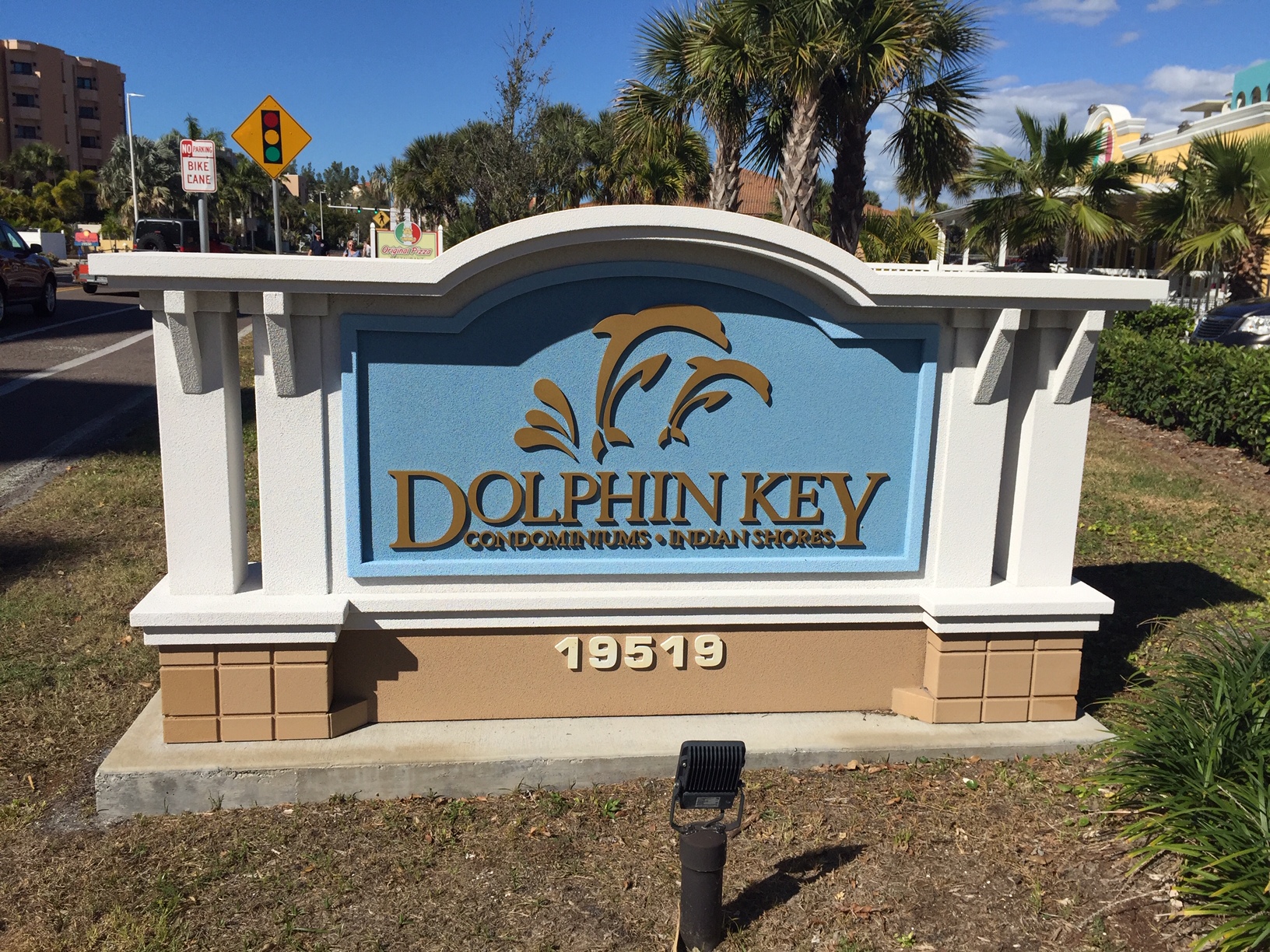 Dolphin Sign.JPG
