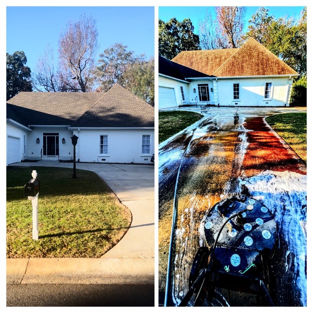 Asphalt Roof Cleaning