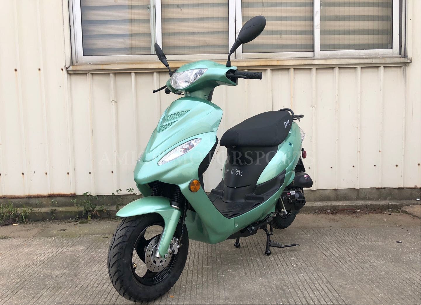 Speedy 50 moped scooter — Blackjack Mopeds & Scooters